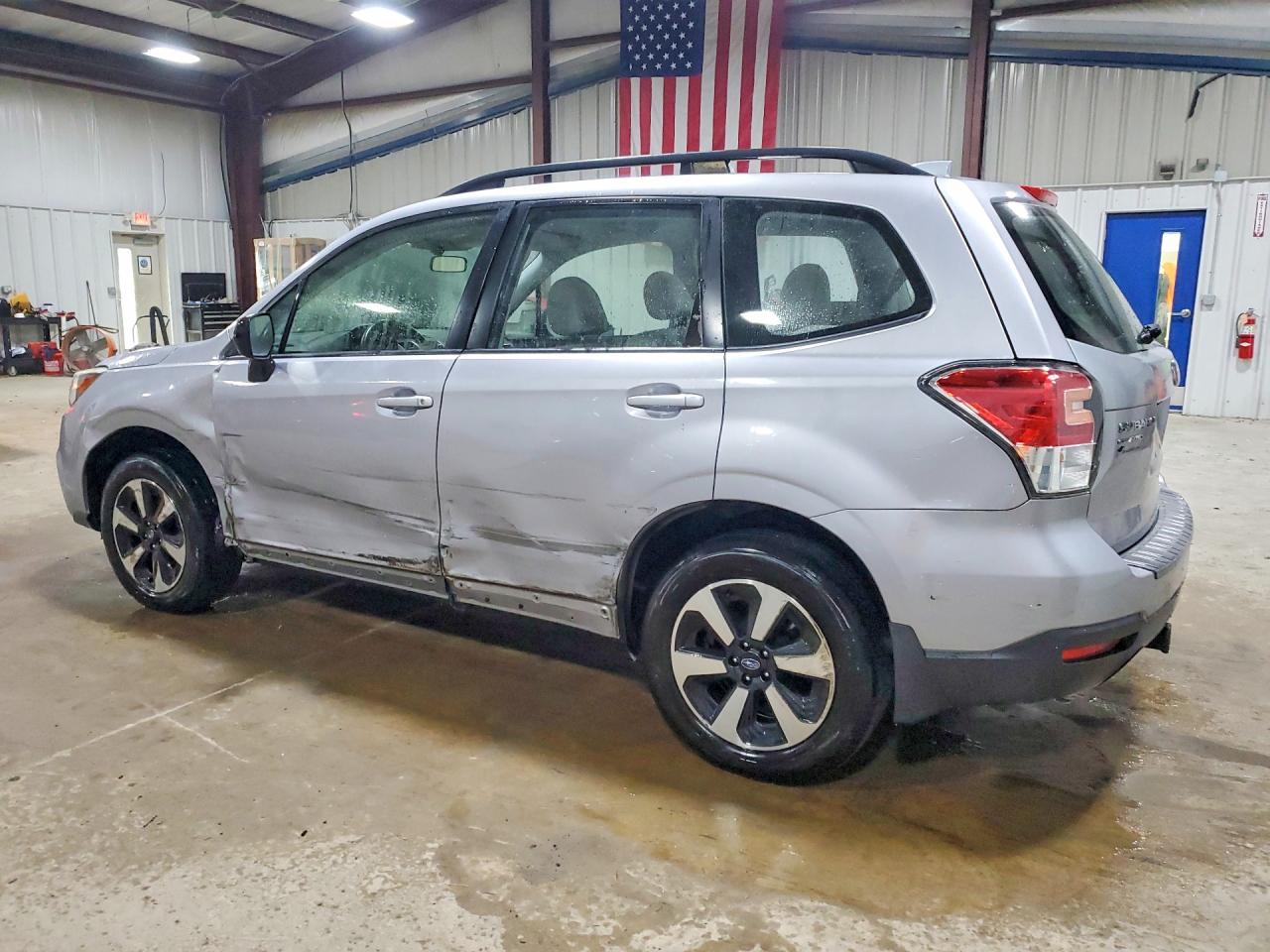 2017 SUBARU FORESTER 2.5I — снимка 2
