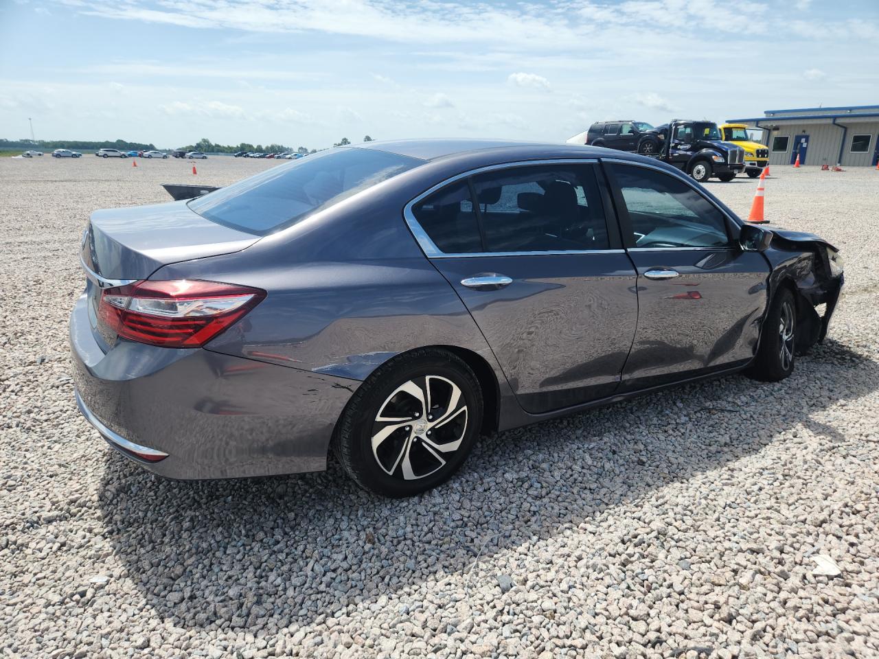 2016 HONDA ACCORD LX — снимка 3