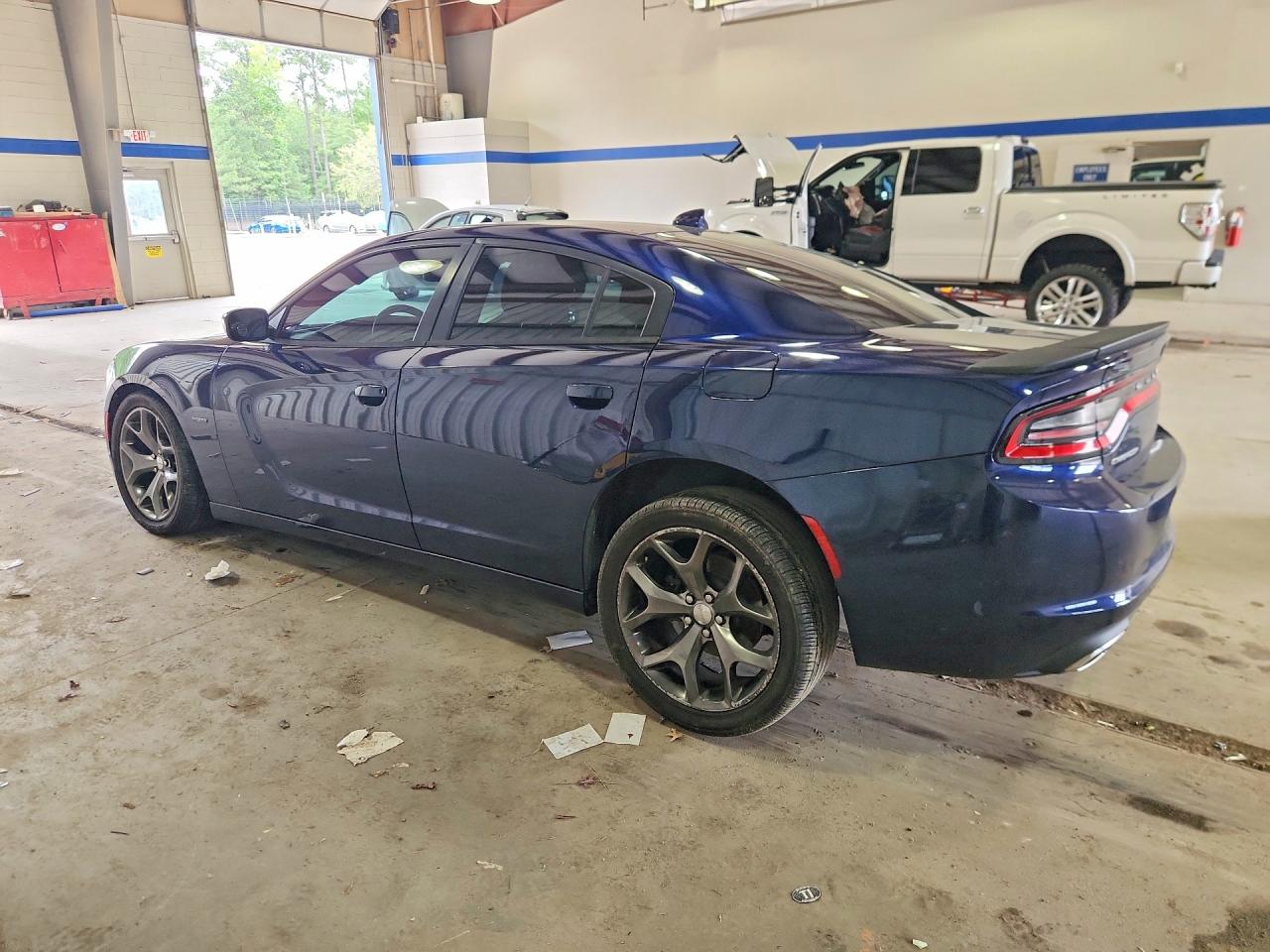 2016 DODGE CHARGER R/T — снимка 2