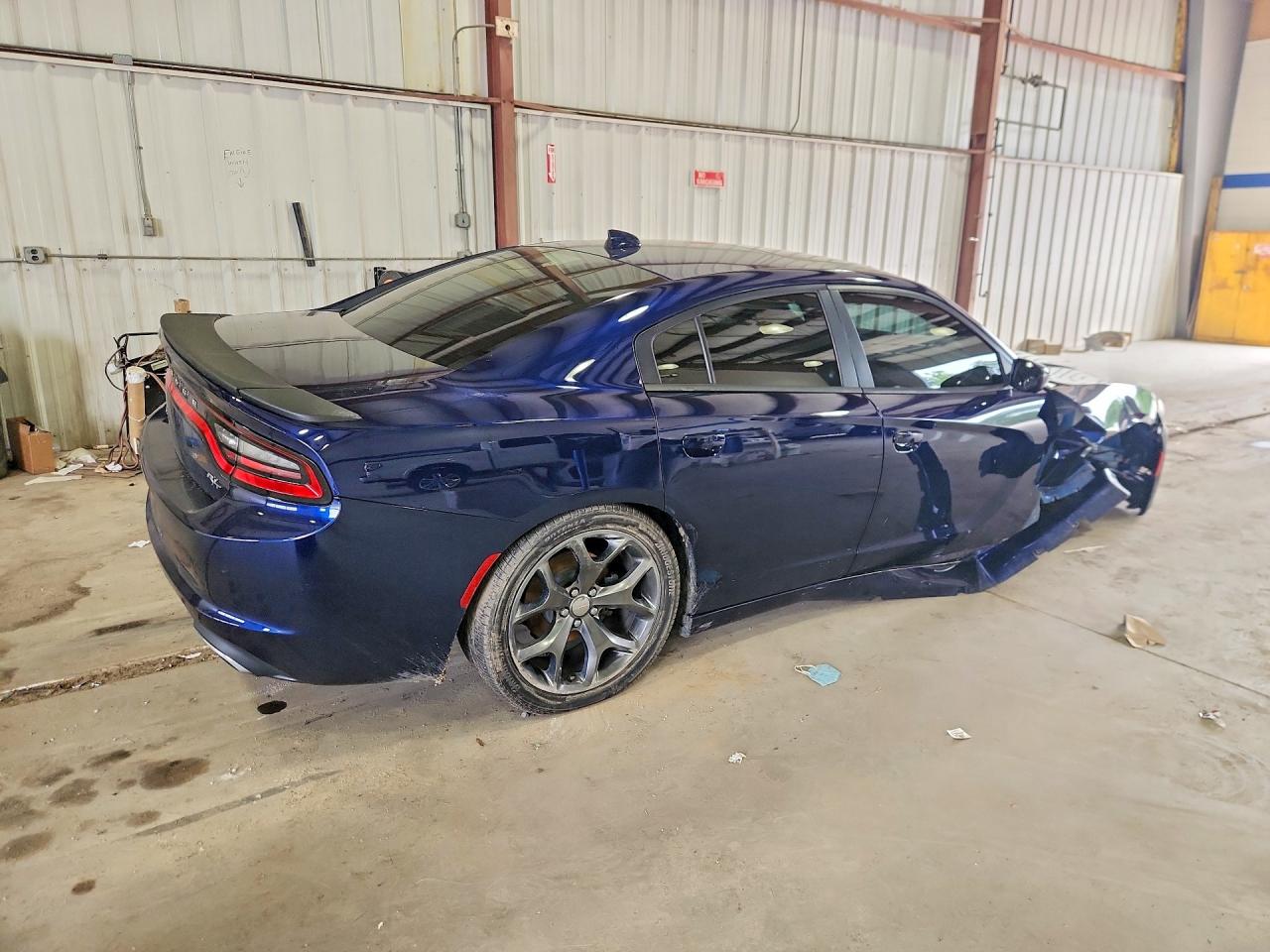 2016 DODGE CHARGER R/T — снимка 3