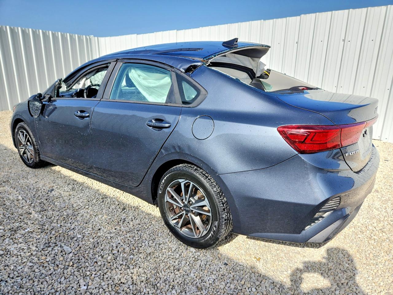 2023 KIA FORTE LXS — снимка 2