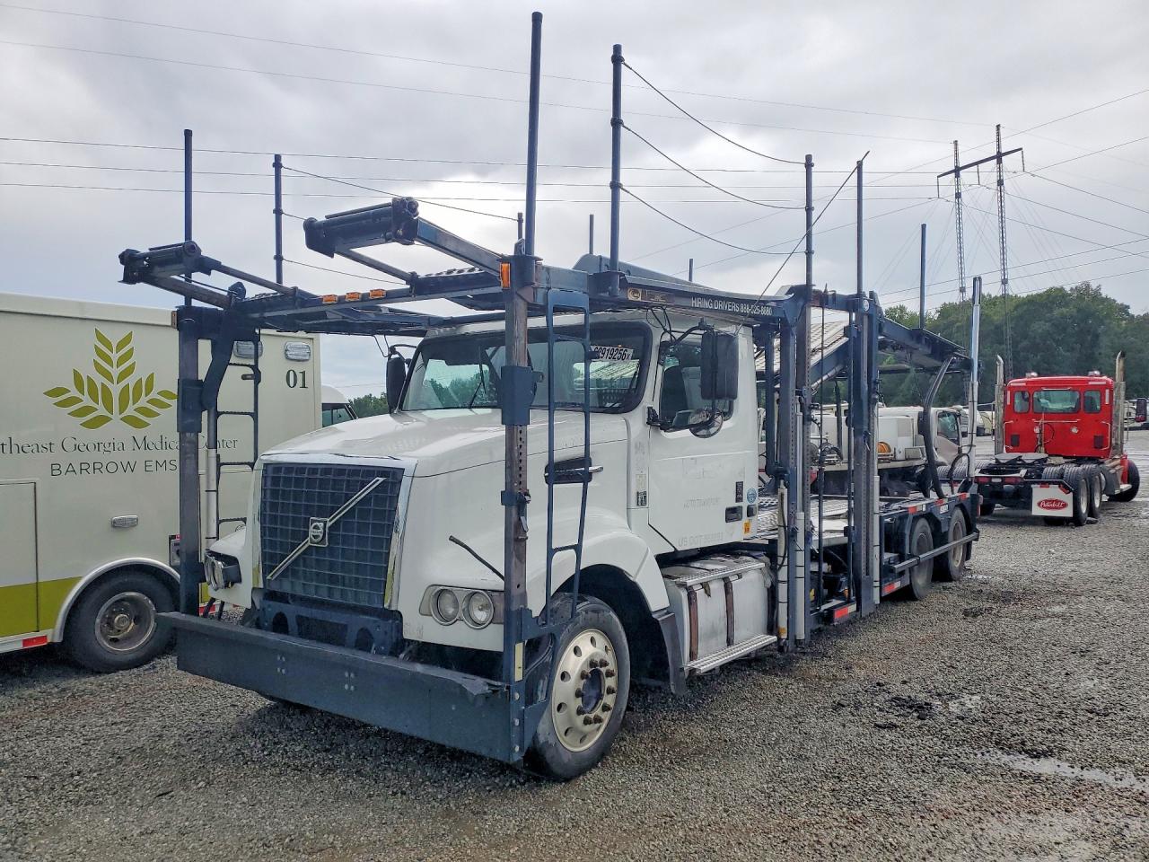2014 VOLVO VAH