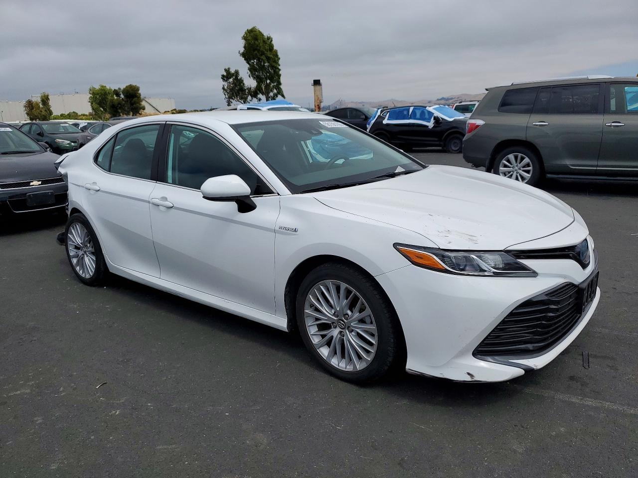 2020 TOYOTA CAMRY LE — снимка 4