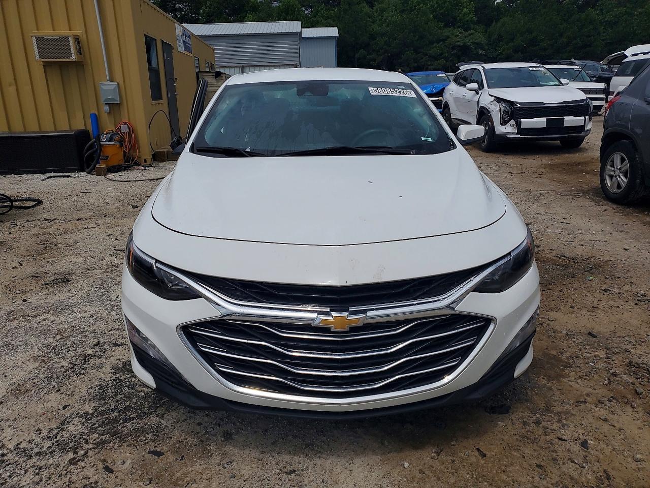2025 CHEVROLET MALIBU LT — снимка 5