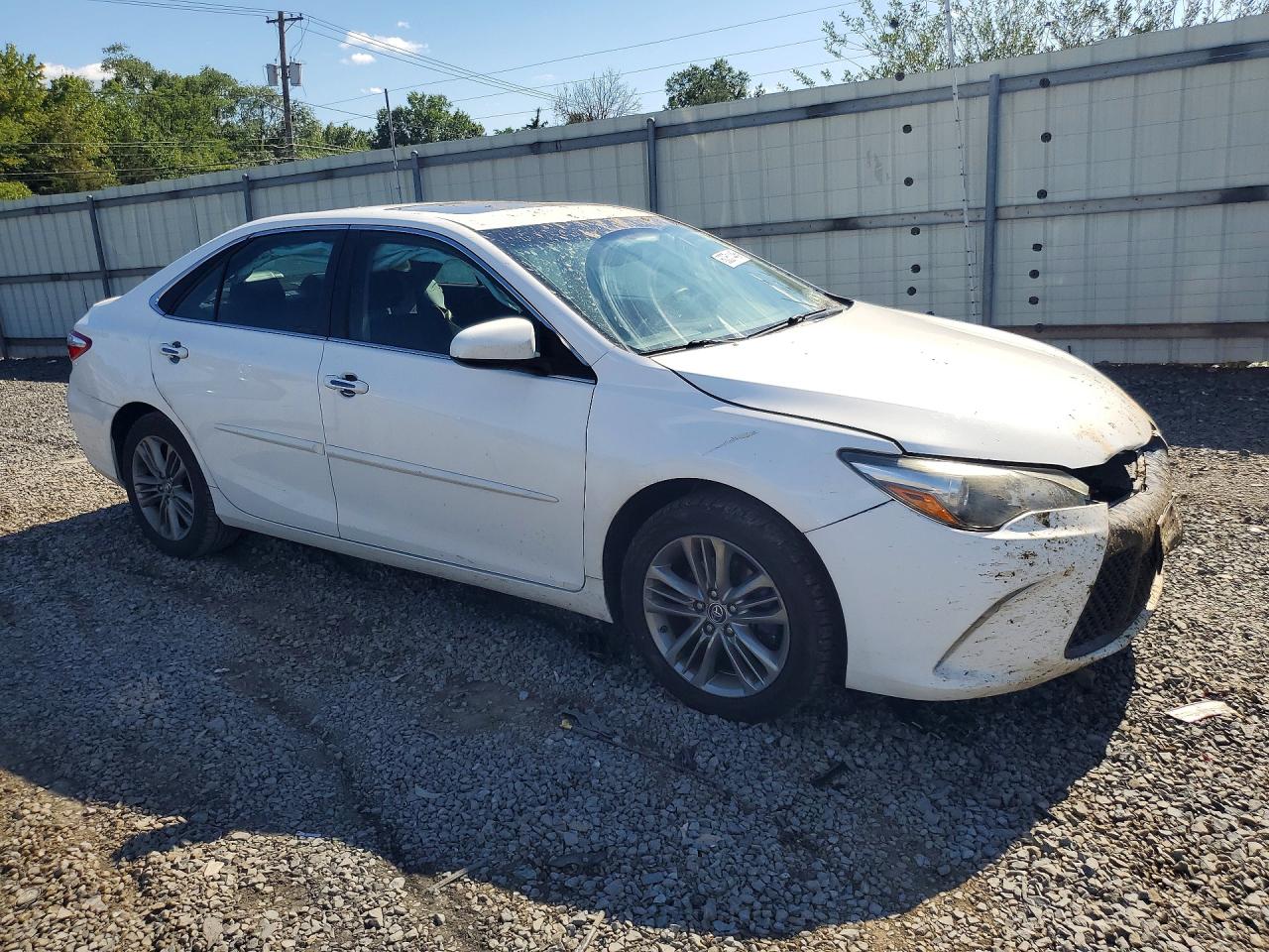 2017 TOYOTA CAMRY SE — снимка 4