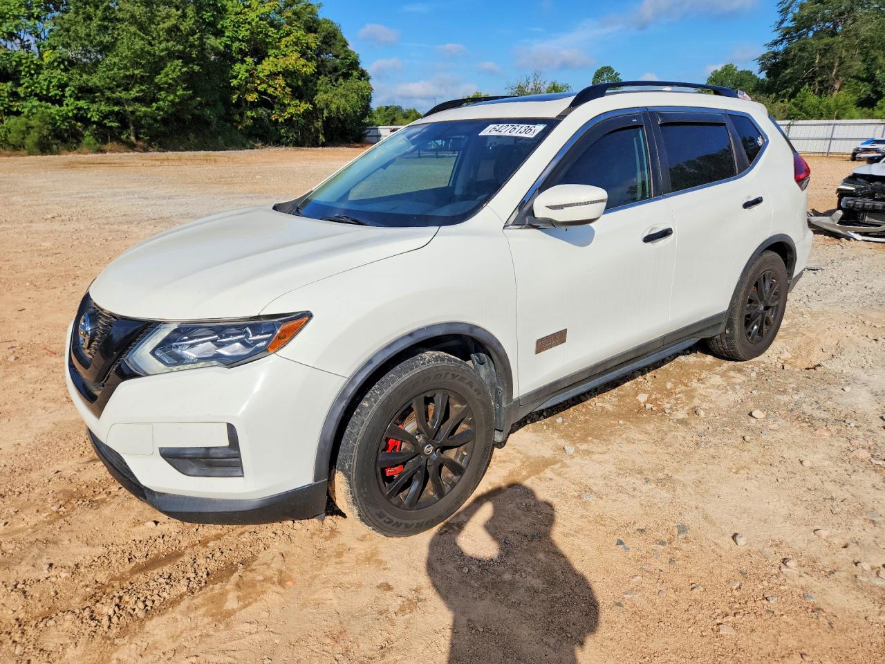 2017 NISSAN ROGUE SV