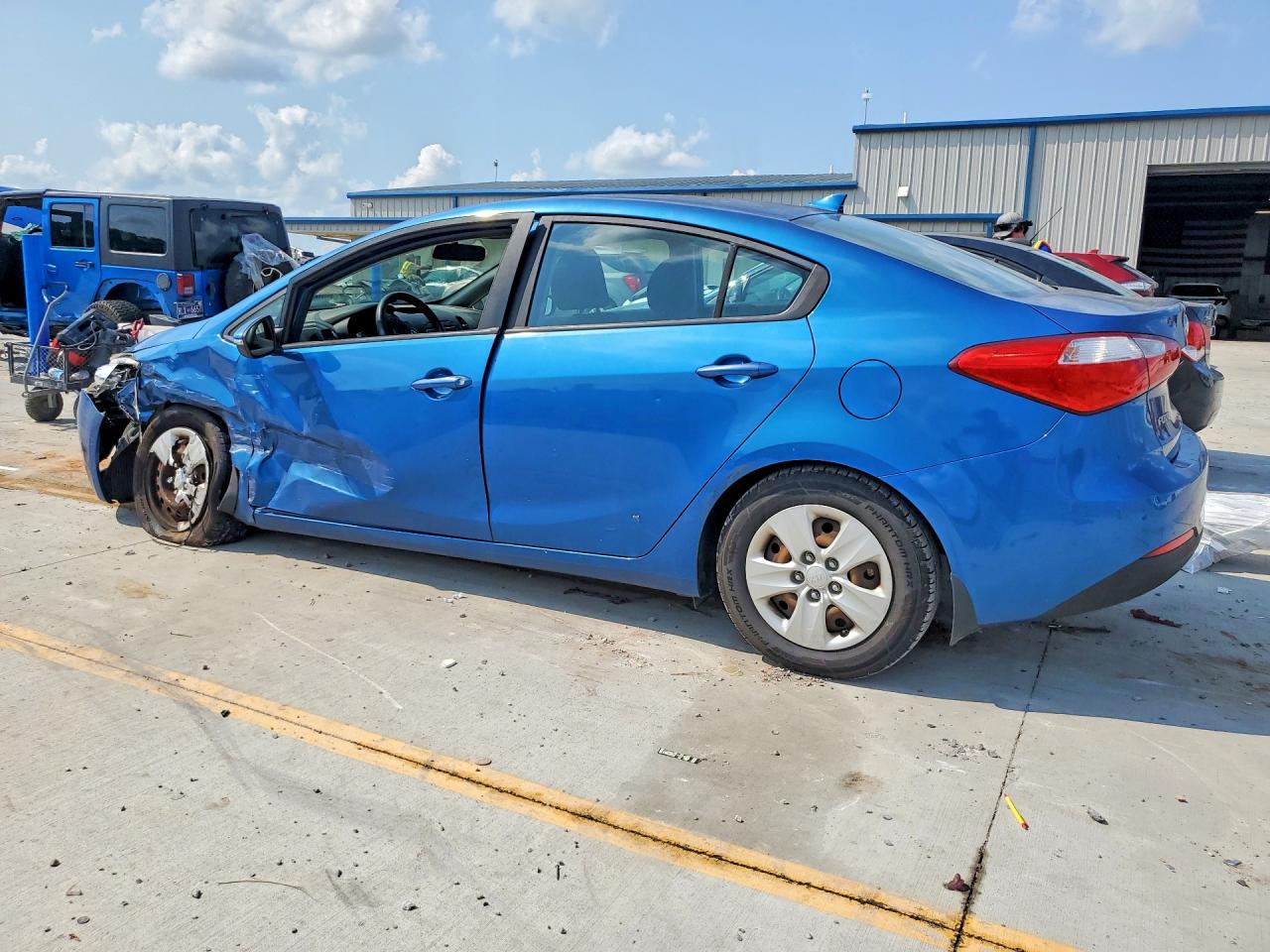 2015 KIA FORTE LX — снимка 2