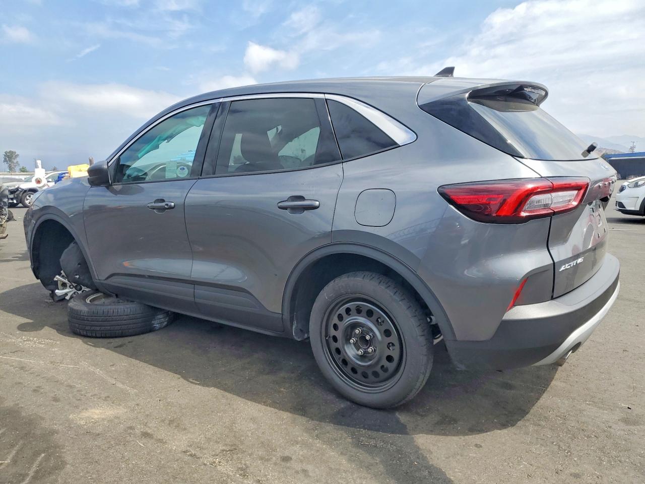 2024 FORD ESCAPE ACTIVE — снимка 2
