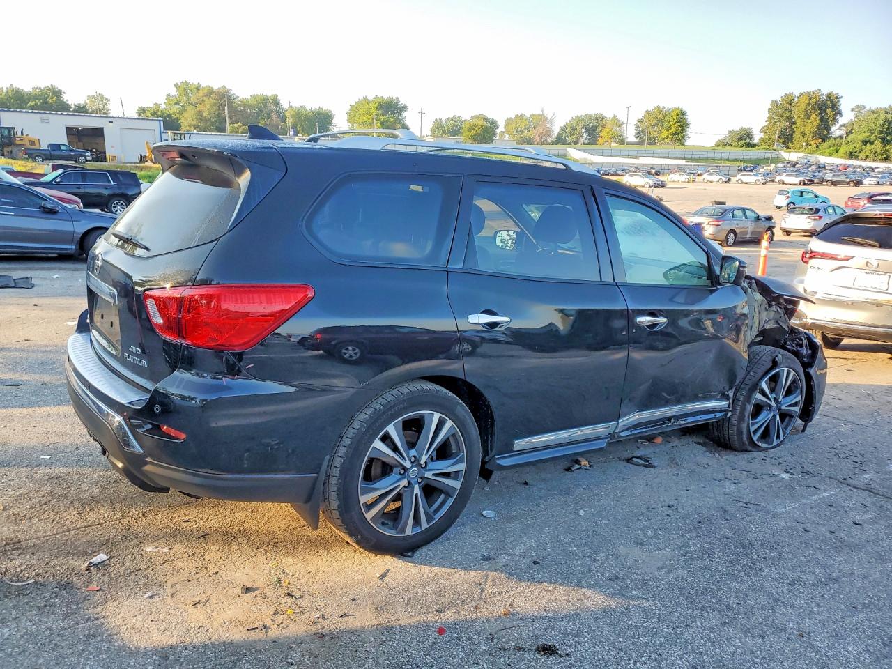 2020 NISSAN PATHFINDER PLATINUM — снимка 3