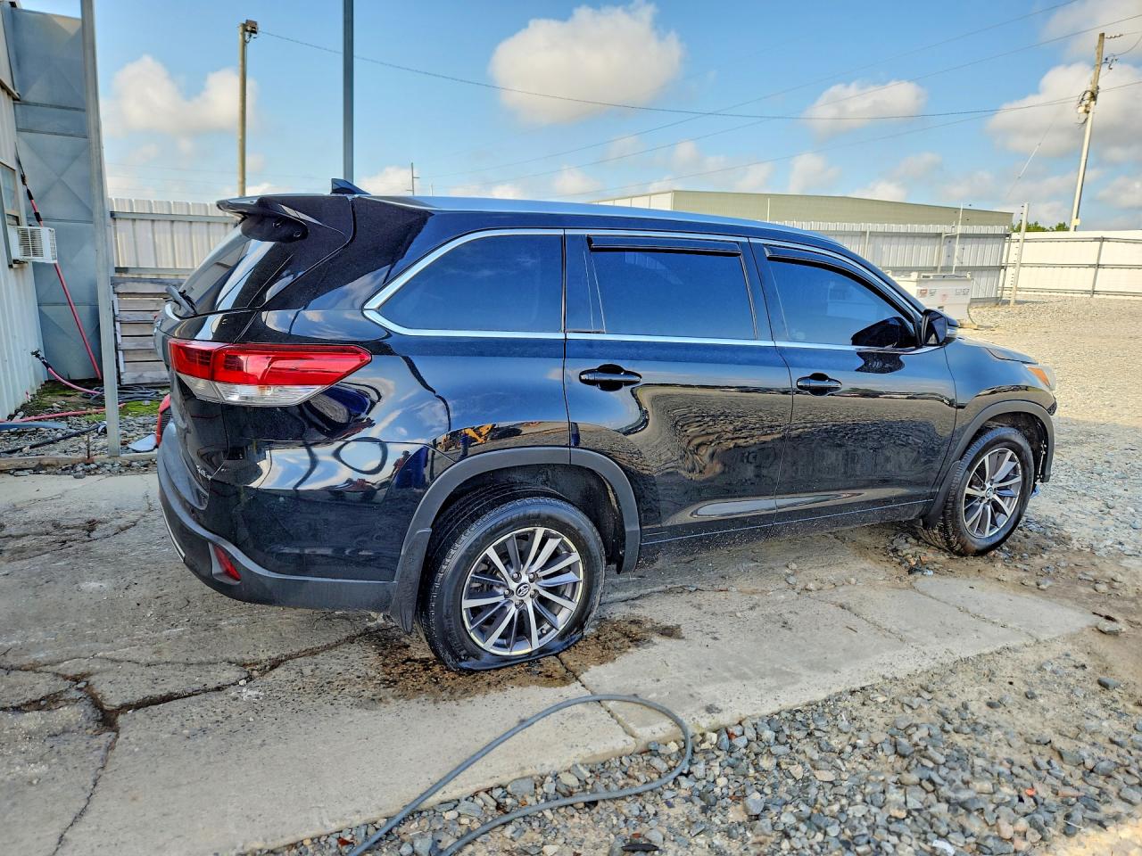 2017 TOYOTA HIGHLANDER XLE — снимка 3