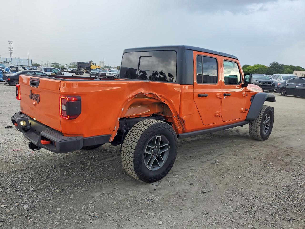 2025 JEEP GLADIATOR MOJAVE — снимка 3