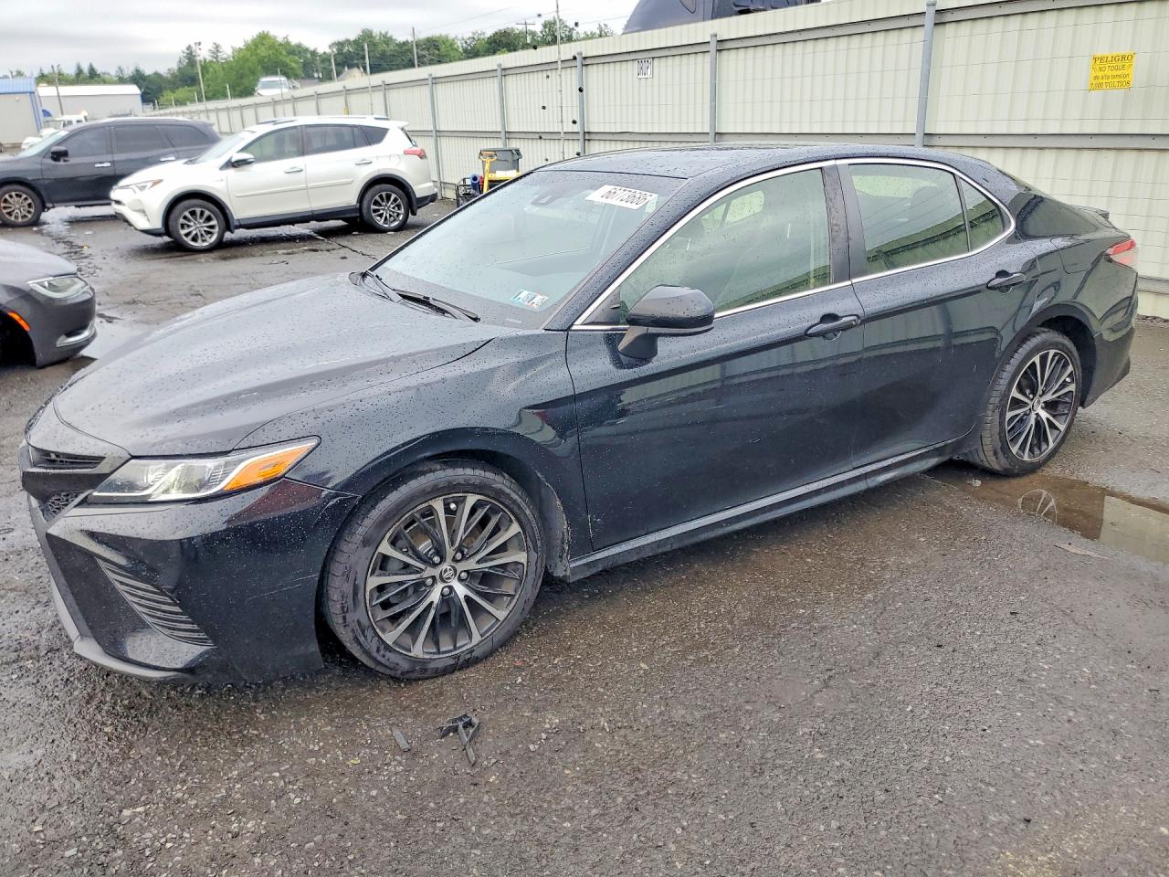 2018 TOYOTA CAMRY SE