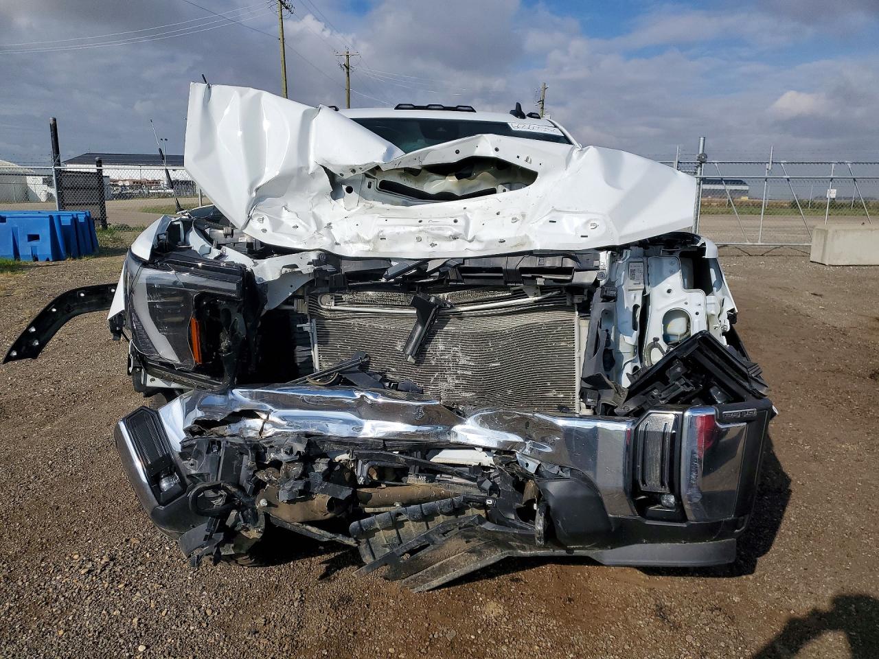 2024 GMC SIERRA K2500 SLE — снимка 5