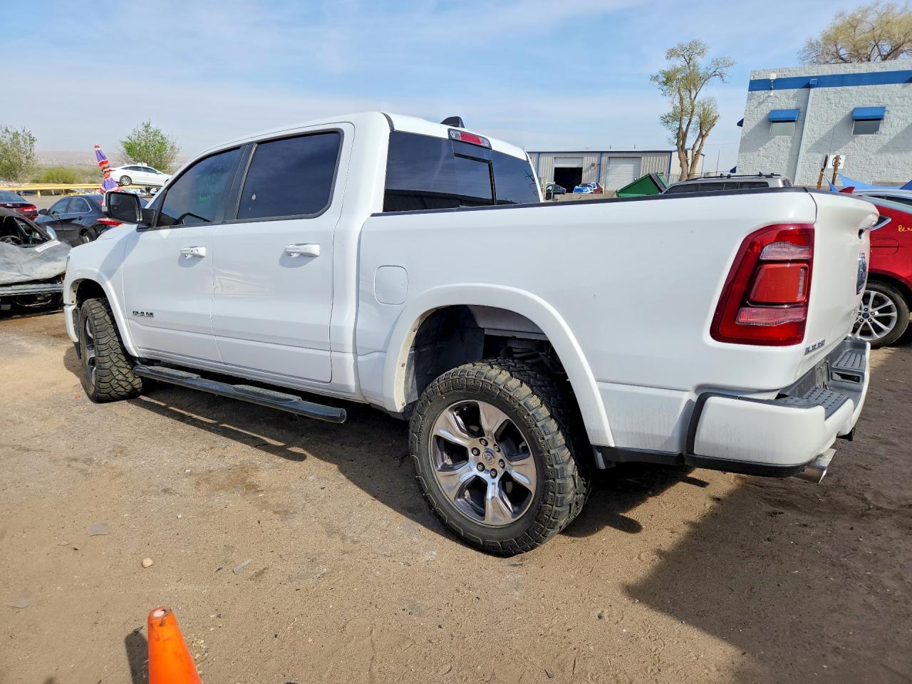 2022 RAM 1500 LARAMIE — снимка 2