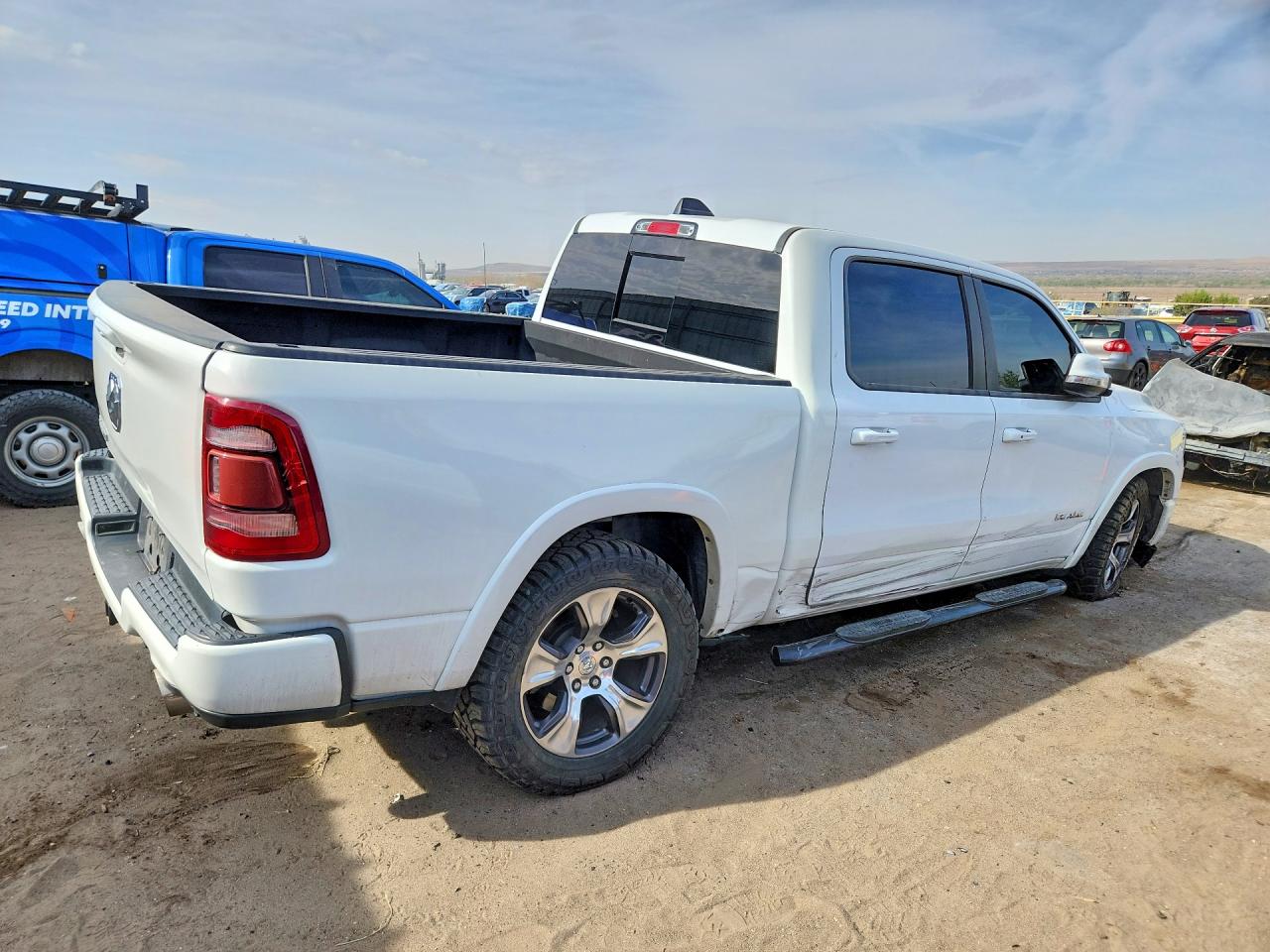 2022 RAM 1500 LARAMIE — снимка 3