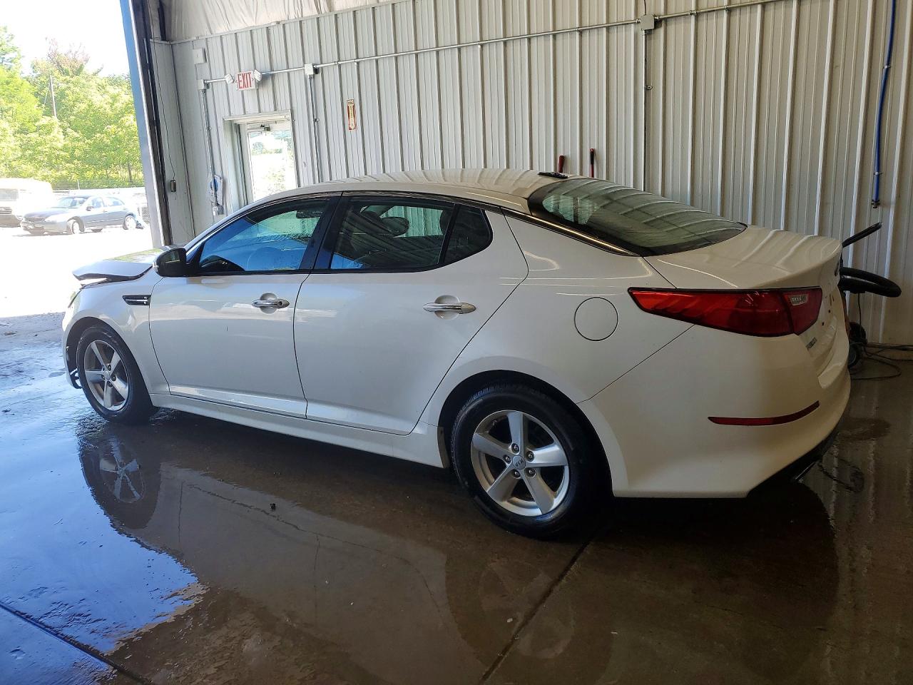 2015 KIA OPTIMA LX — снимка 2
