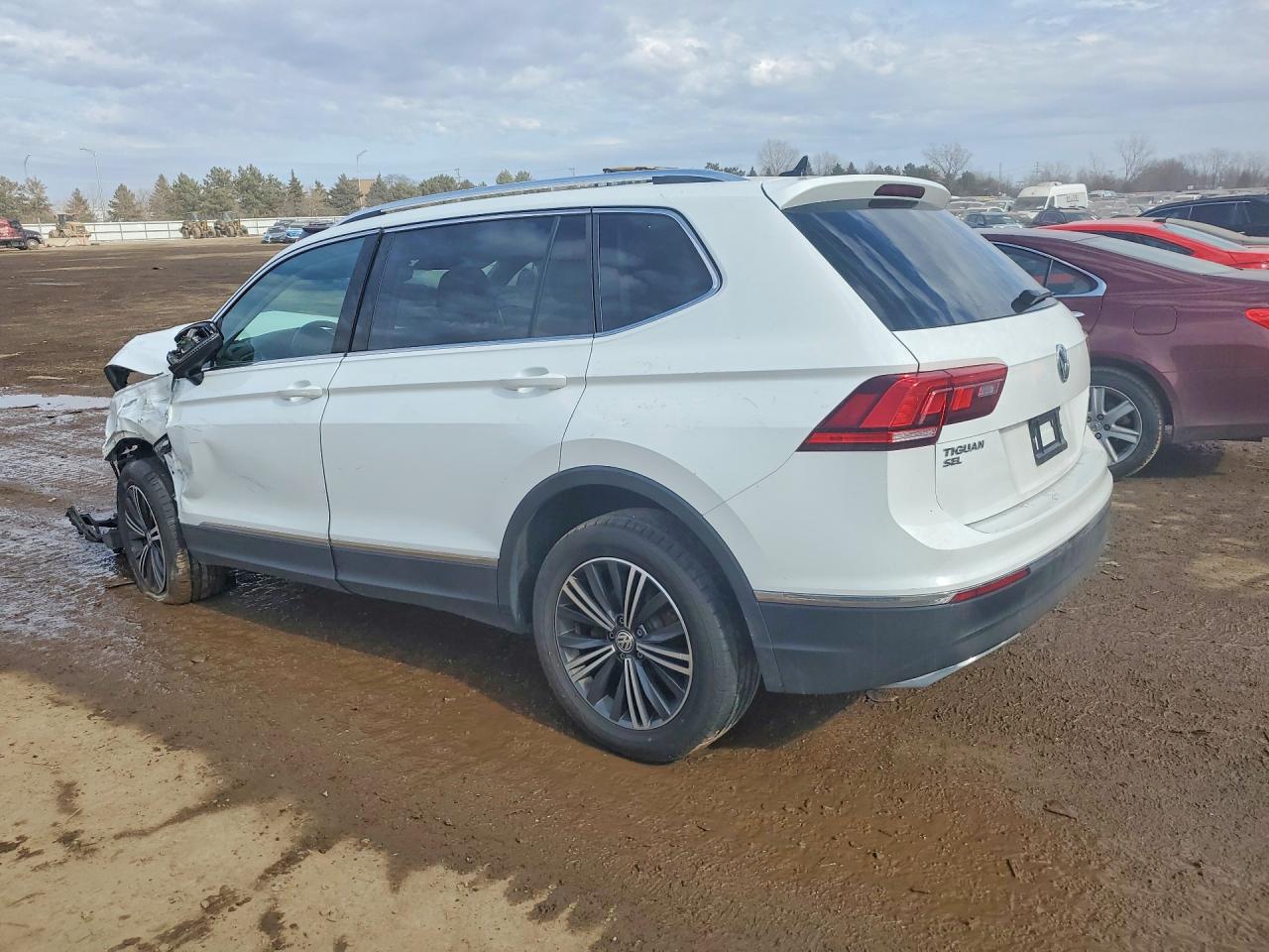 2018 VOLKSWAGEN TIGUAN SE — снимка 2