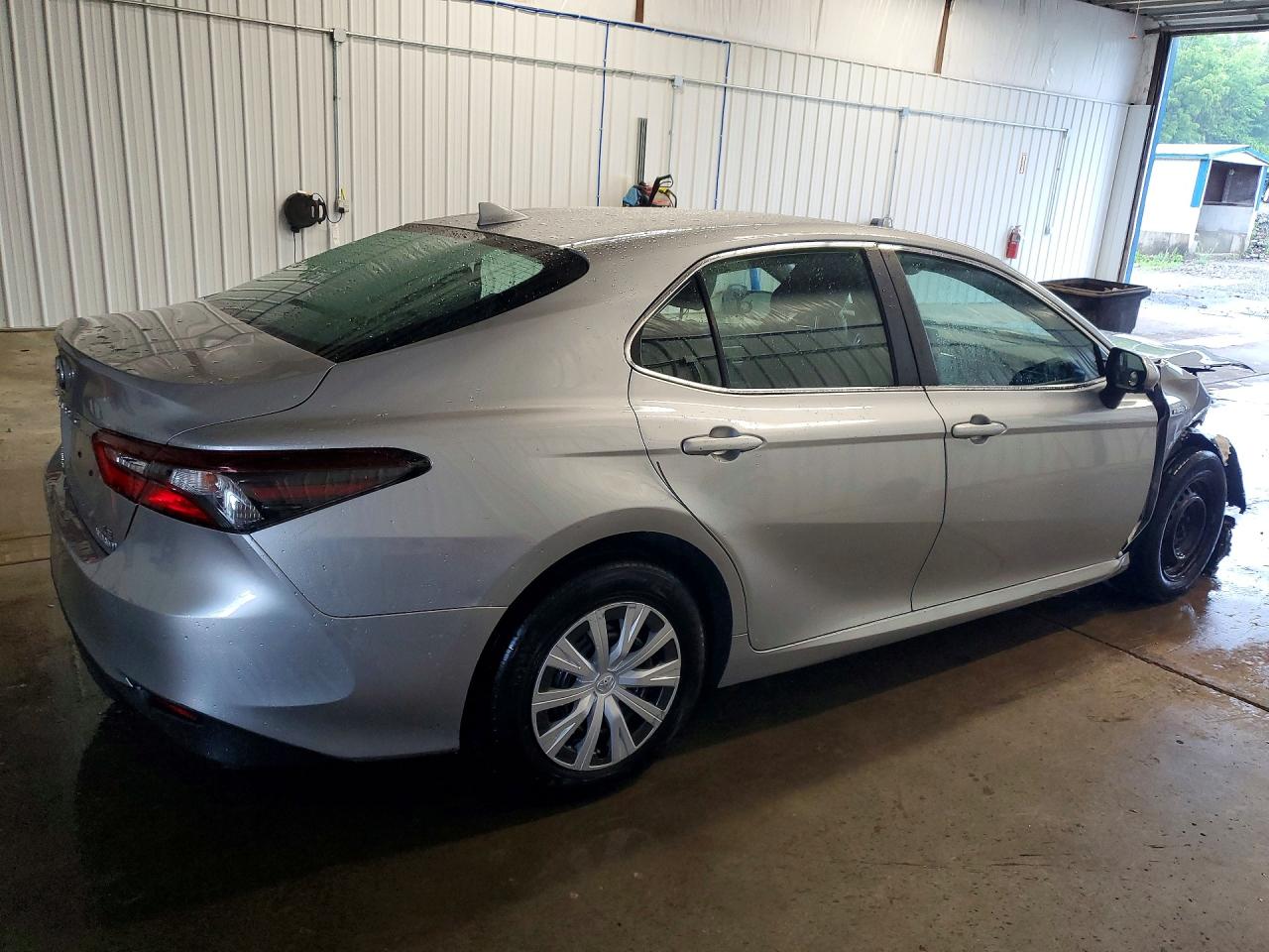 2021 TOYOTA CAMRY LE — снимка 3