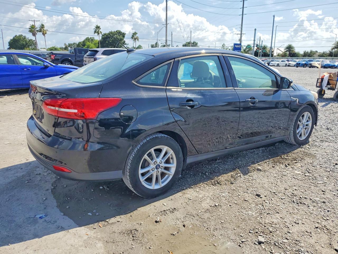 2017 FORD FOCUS SE — снимка 3