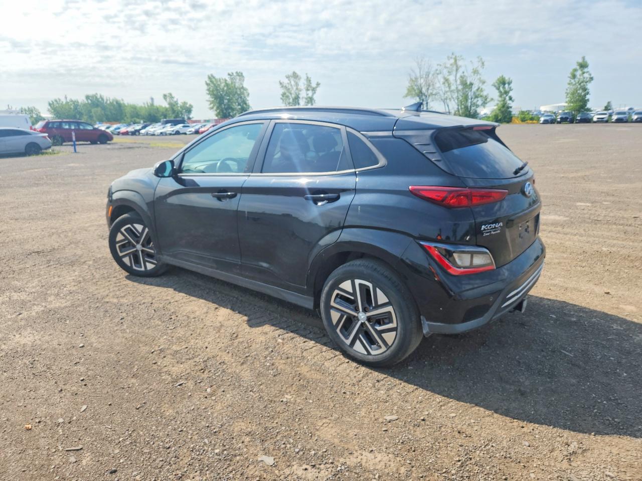 2023 HYUNDAI KONA SE — снимка 2
