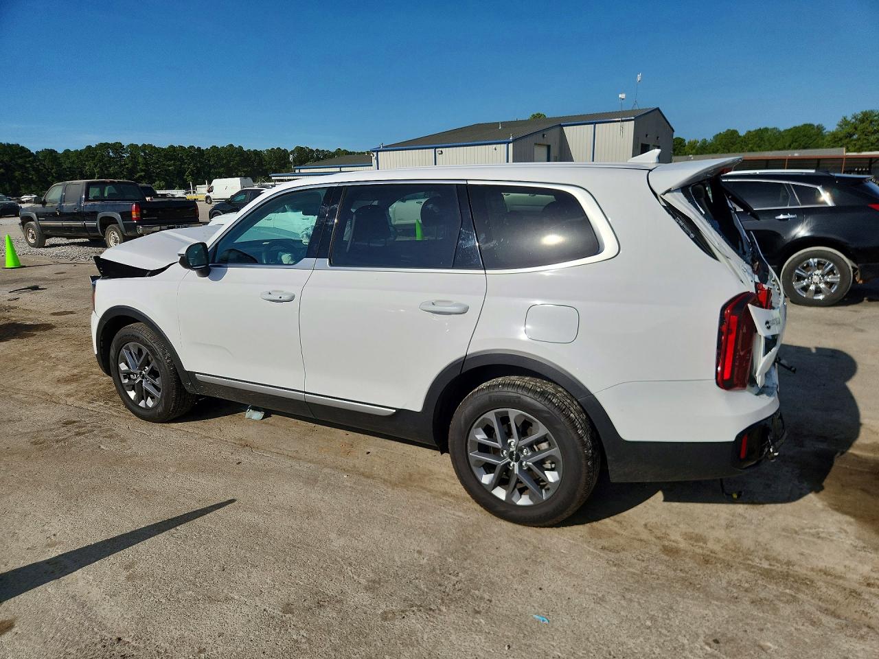2025 KIA TELLURIDE LX — снимка 2
