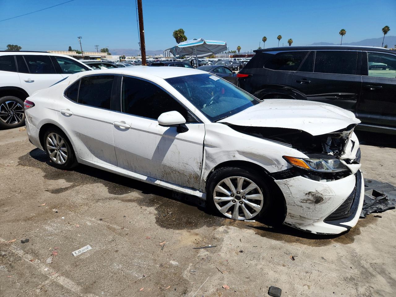 2020 TOYOTA CAMRY LE — снимка 4