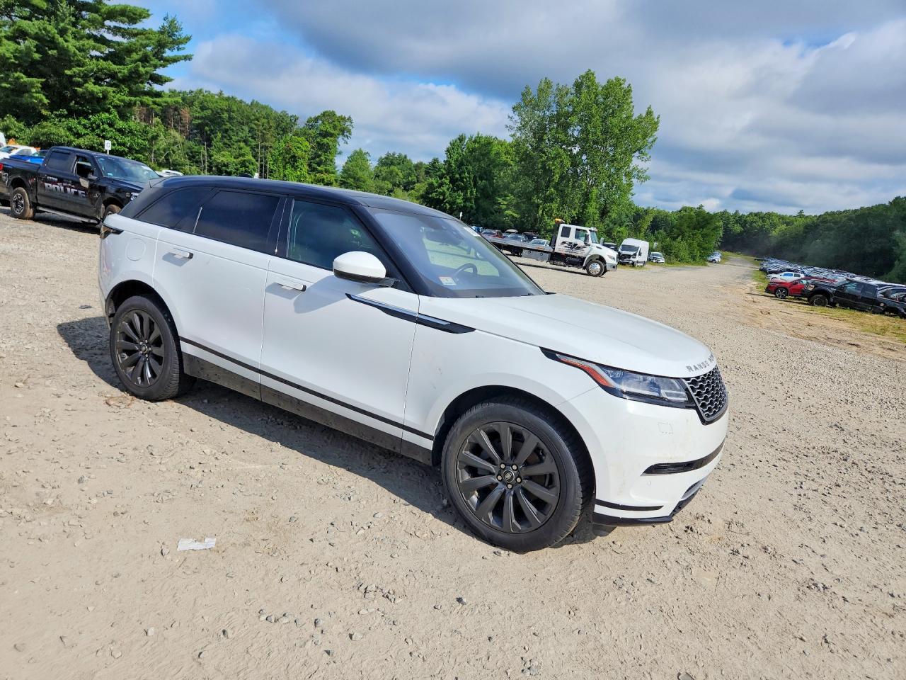 2020 LAND ROVER RANGE ROVER VELAR S — снимка 4