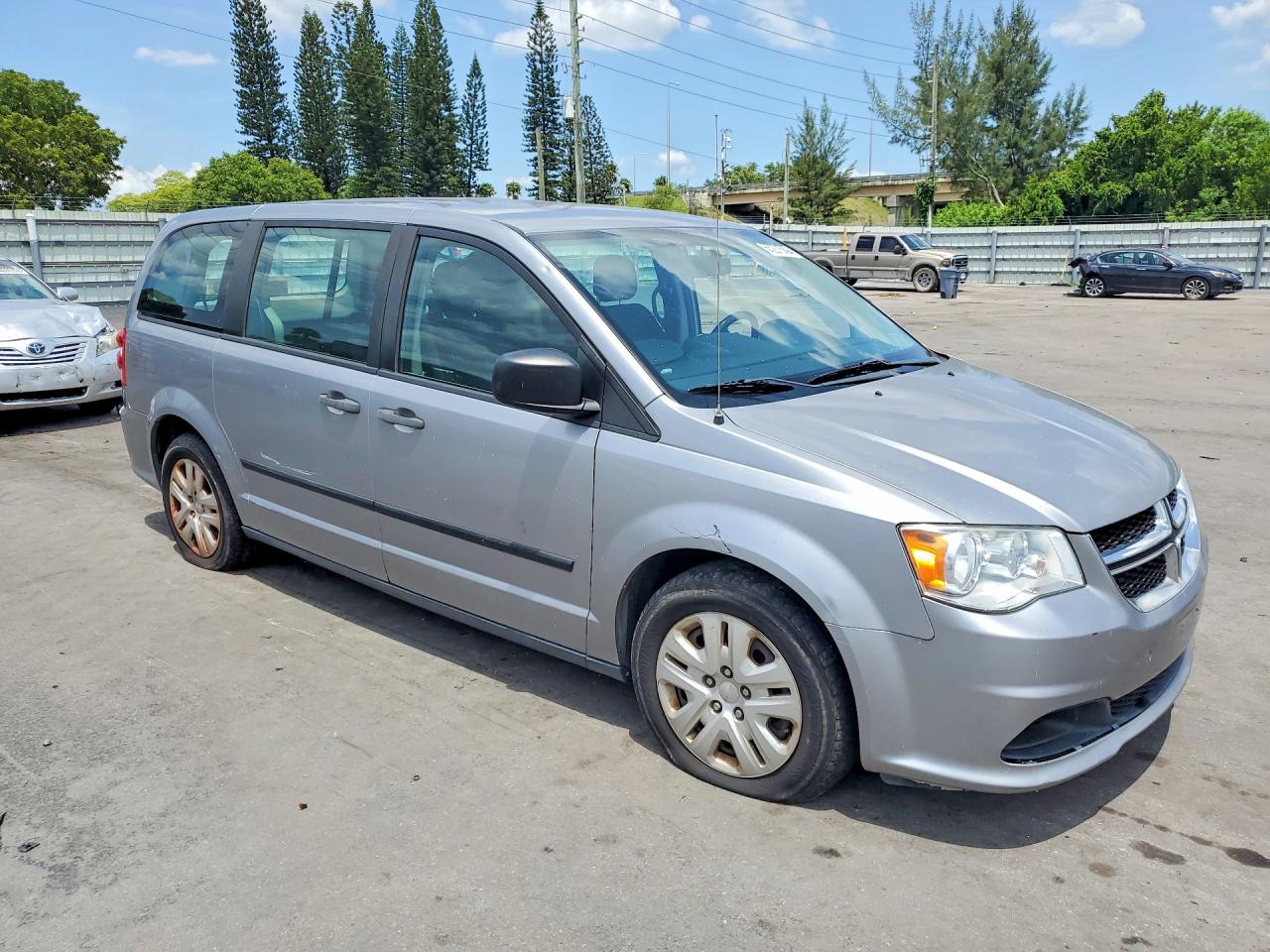 2016 DODGE GRAND CARAVAN SE — снимка 4