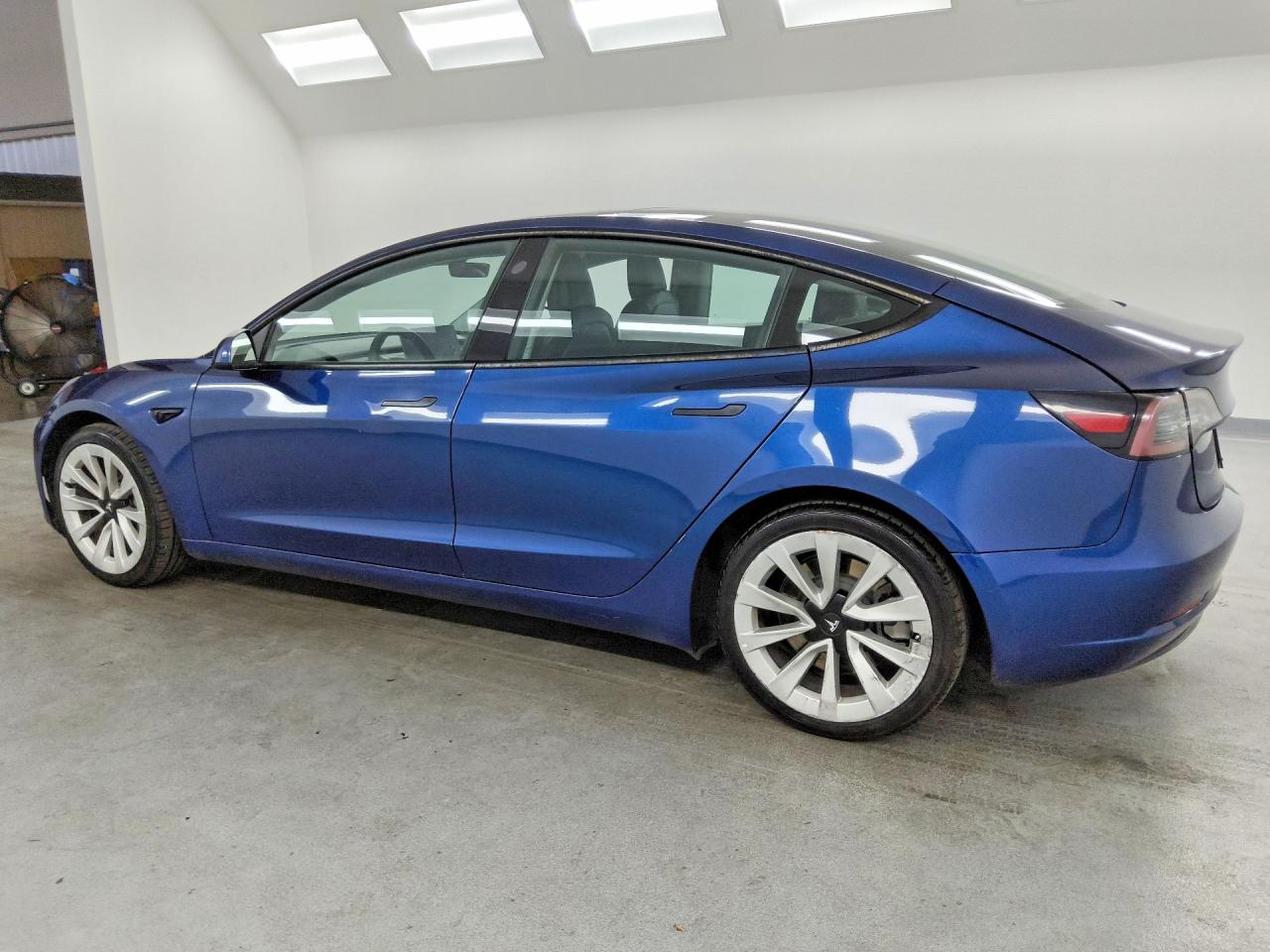 2022 TESLA MODEL 3 — снимка 2