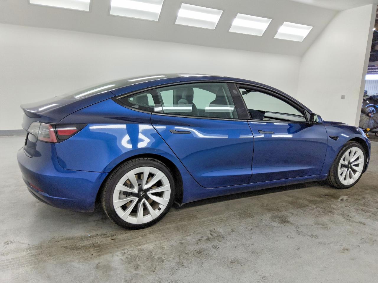 2022 TESLA MODEL 3 — снимка 3