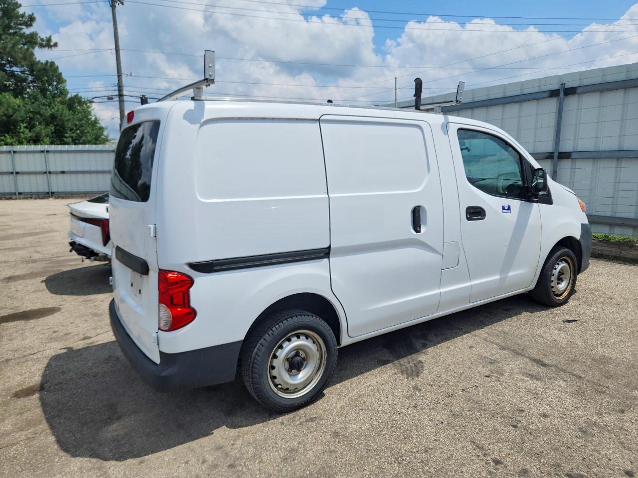 2015 NISSAN NV200 — снимка 3