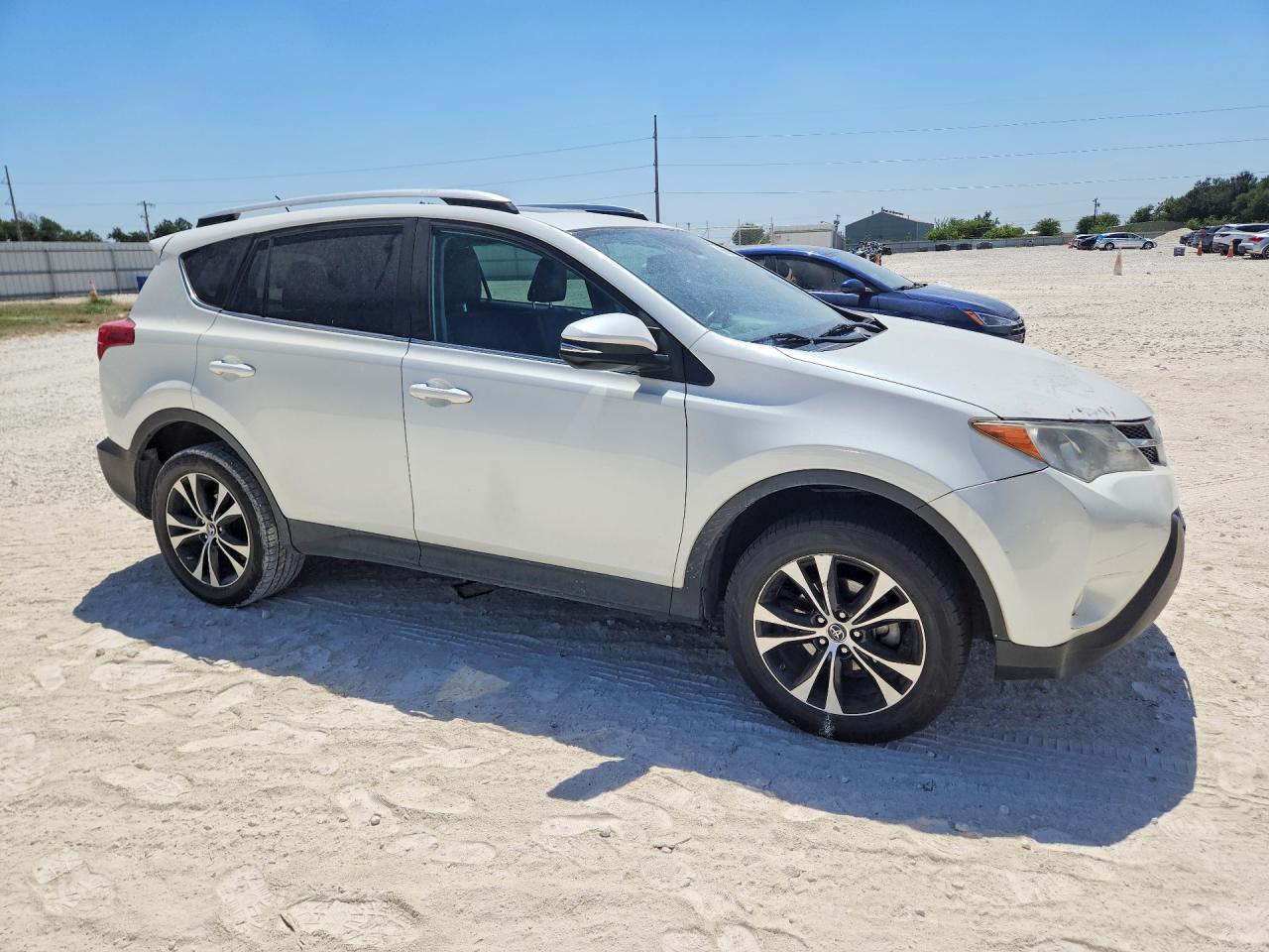 2015 TOYOTA RAV4 LIMITED — снимка 4