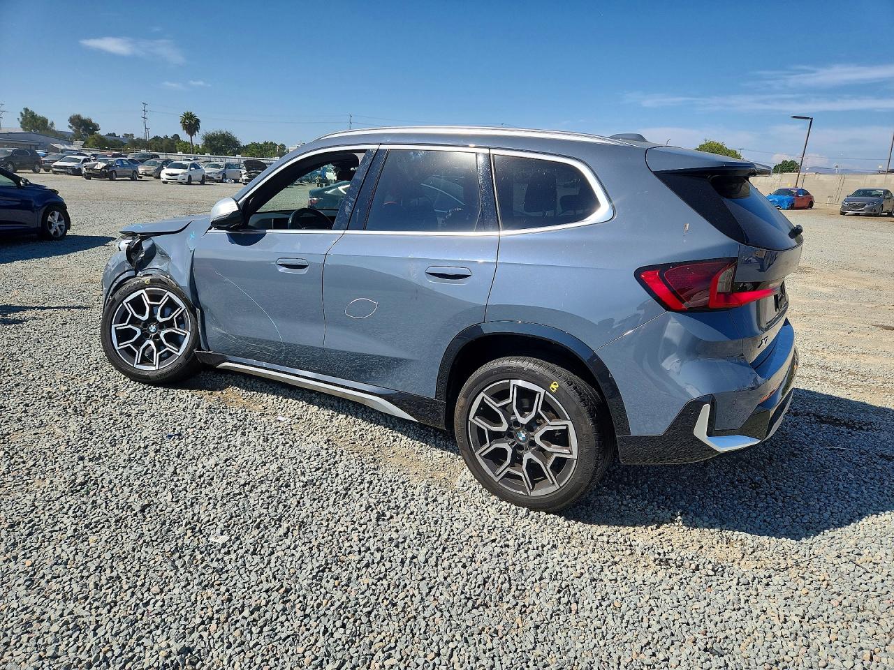 2023 BMW X1 XDRIVE28I — снимка 2