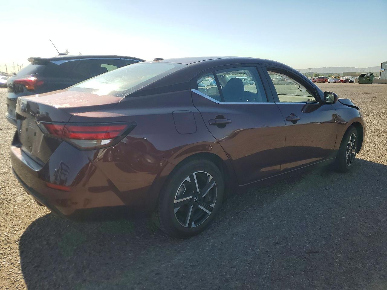 2025 NISSAN SENTRA SV — снимка 3