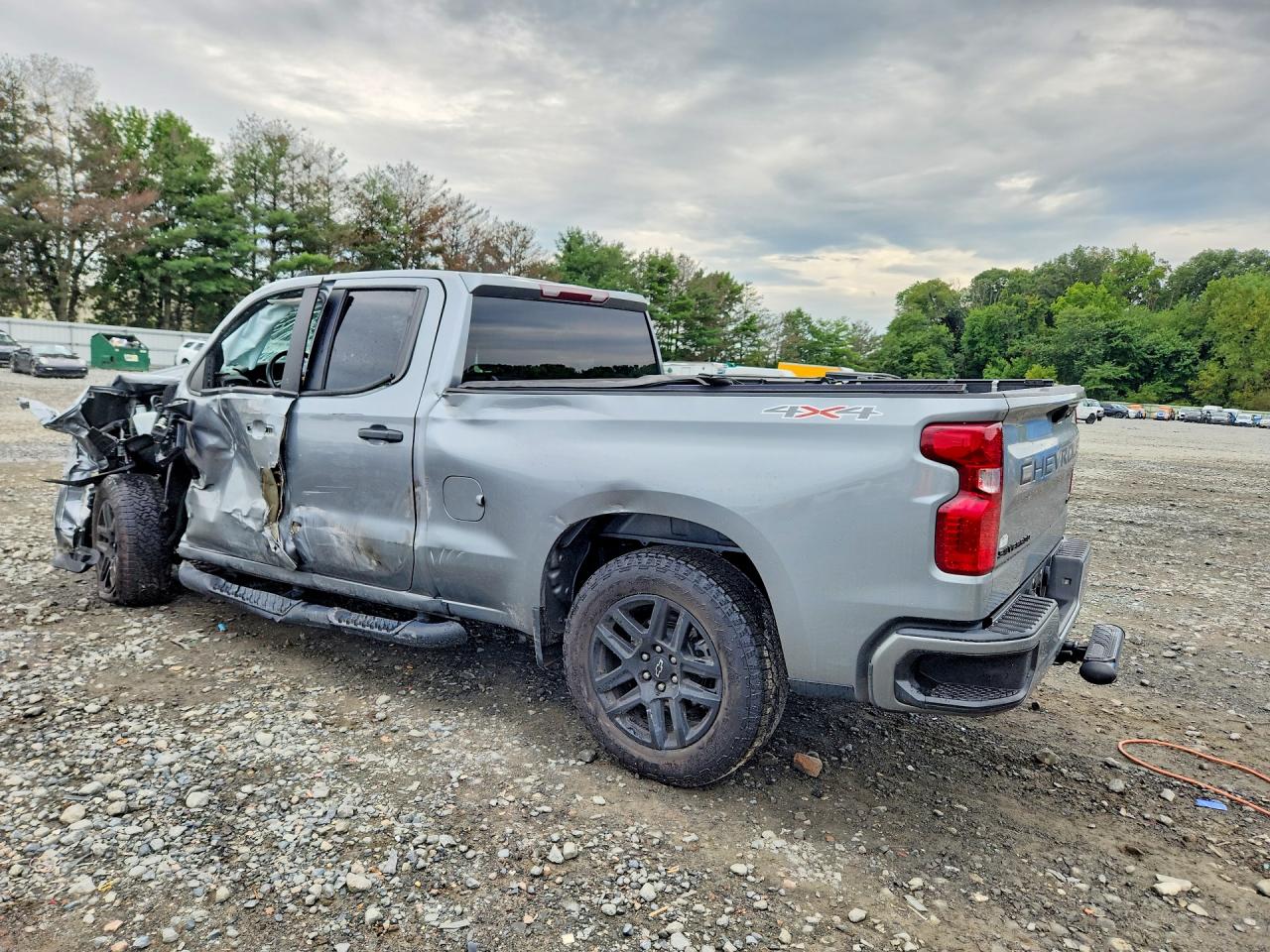 2024 CHEVROLET SILVERADO K1500 CUSTOM — снимка 2