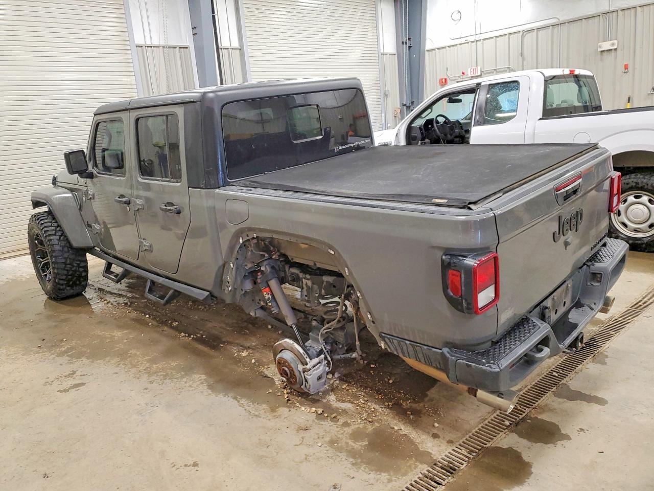 2023 JEEP GLADIATOR SPORT — снимка 2