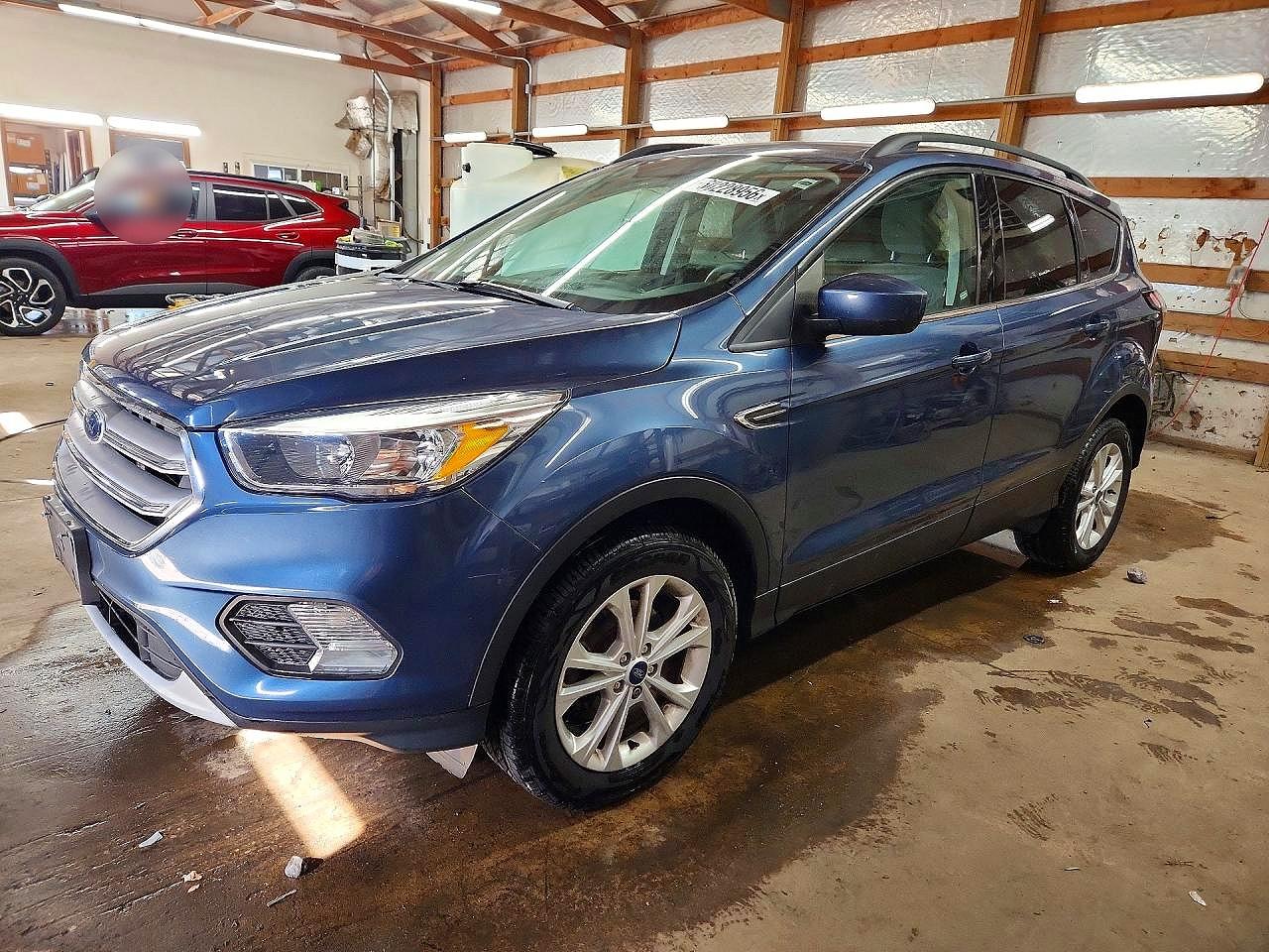 2018 FORD ESCAPE SE