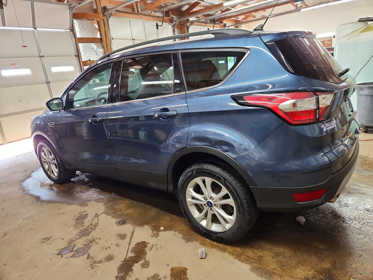 2018 FORD ESCAPE SE — снимка 2