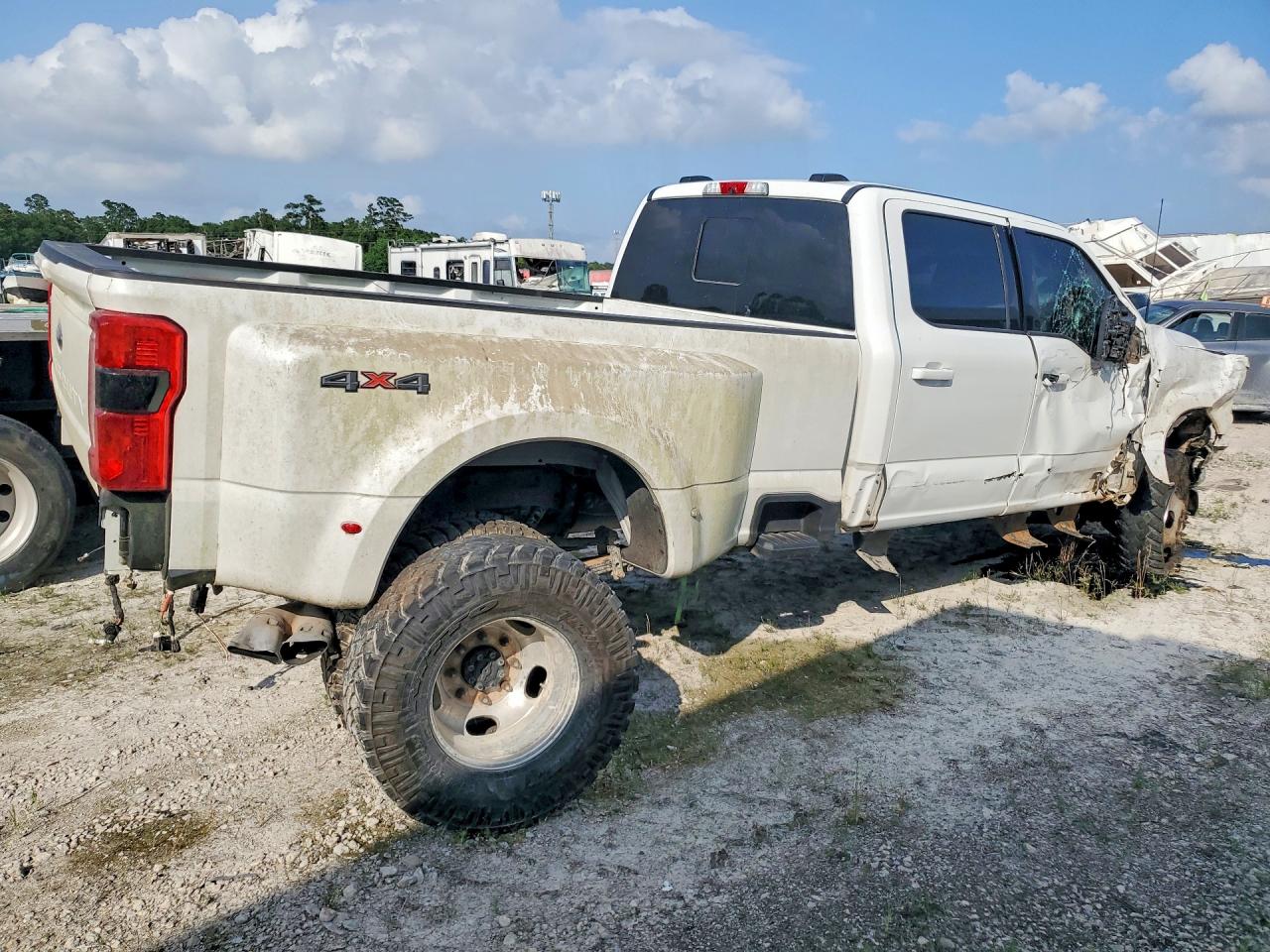 2023 FORD F350 SUPER DUTY — снимка 3
