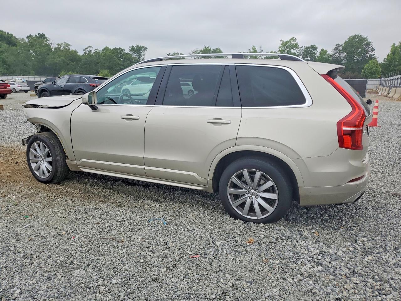 2016 VOLVO XC90 T6 — снимка 2
