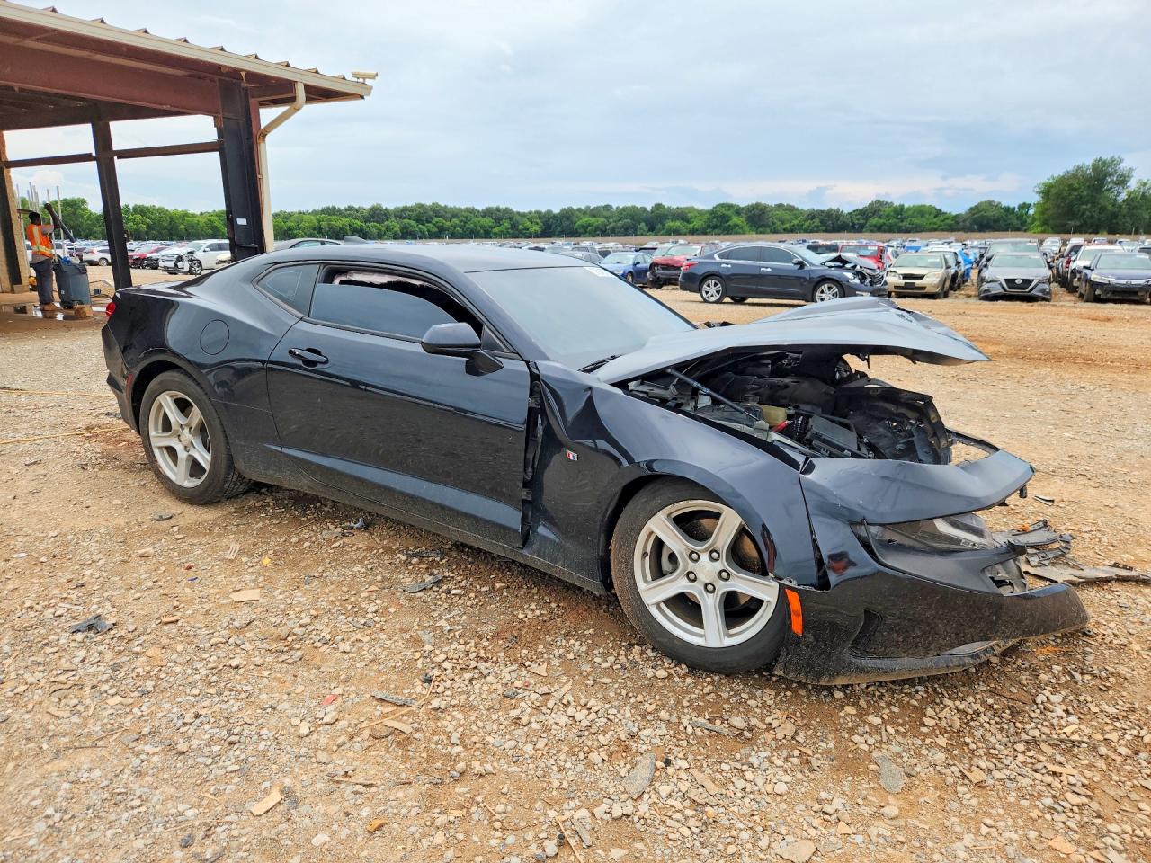 2019 CHEVROLET CAMARO LS — снимка 4