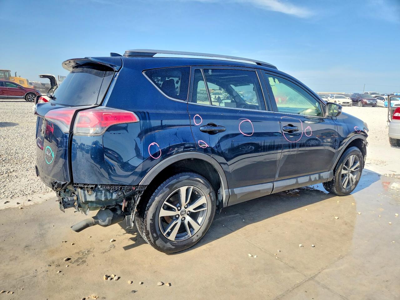 2017 TOYOTA RAV4 XLE — снимка 3