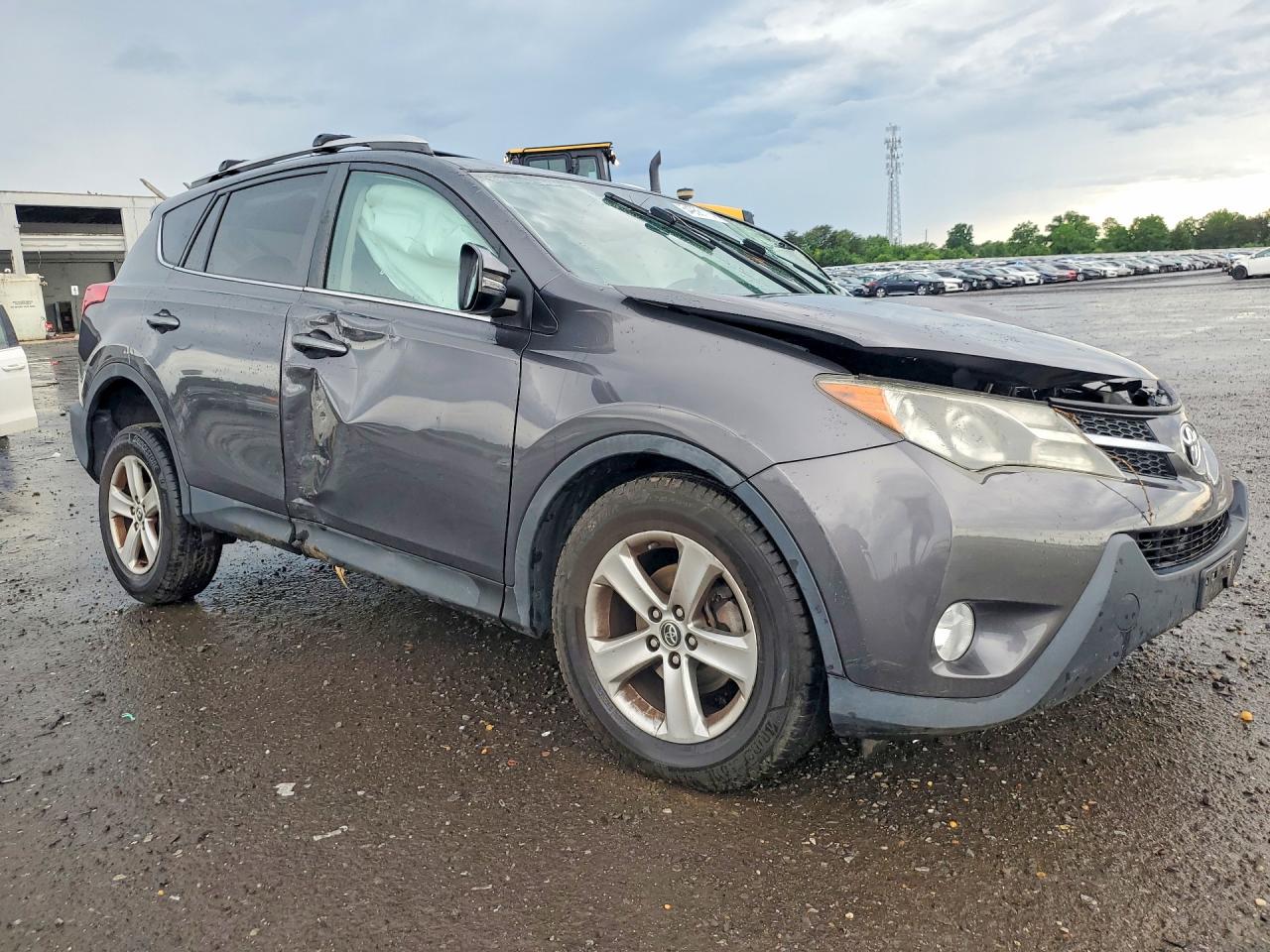2015 TOYOTA RAV4 XLE — снимка 4