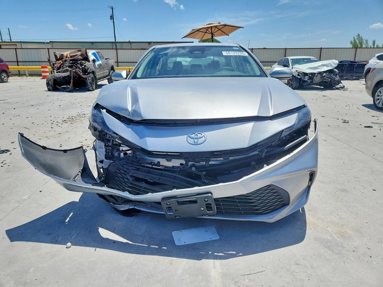 2025 TOYOTA CAMRY LE — снимка 5