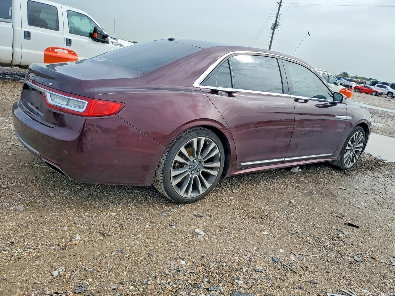 2017 LINCOLN CONTINENTAL RESERVE — снимка 3