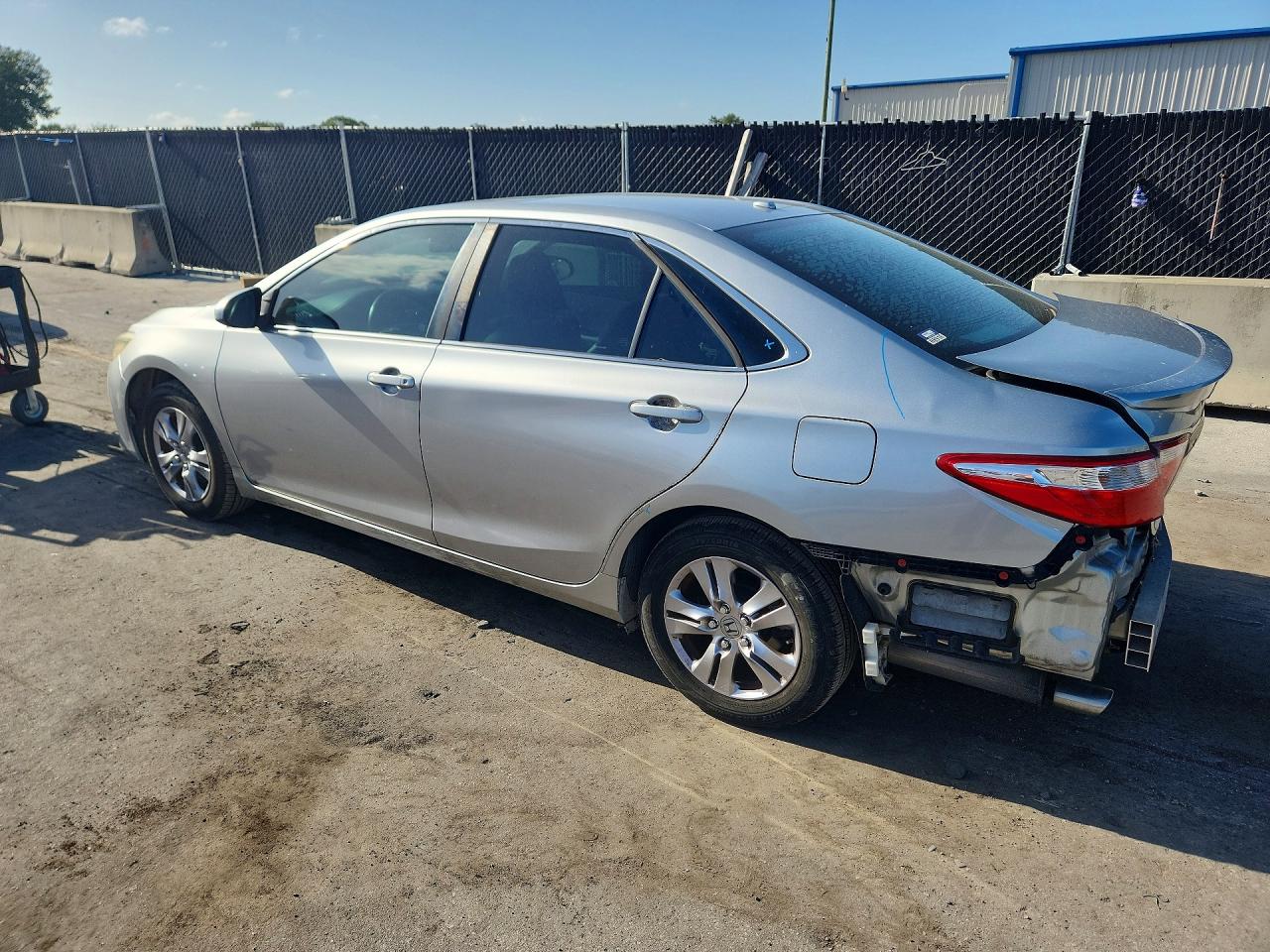 2015 TOYOTA CAMRY XSE V6 — снимка 2