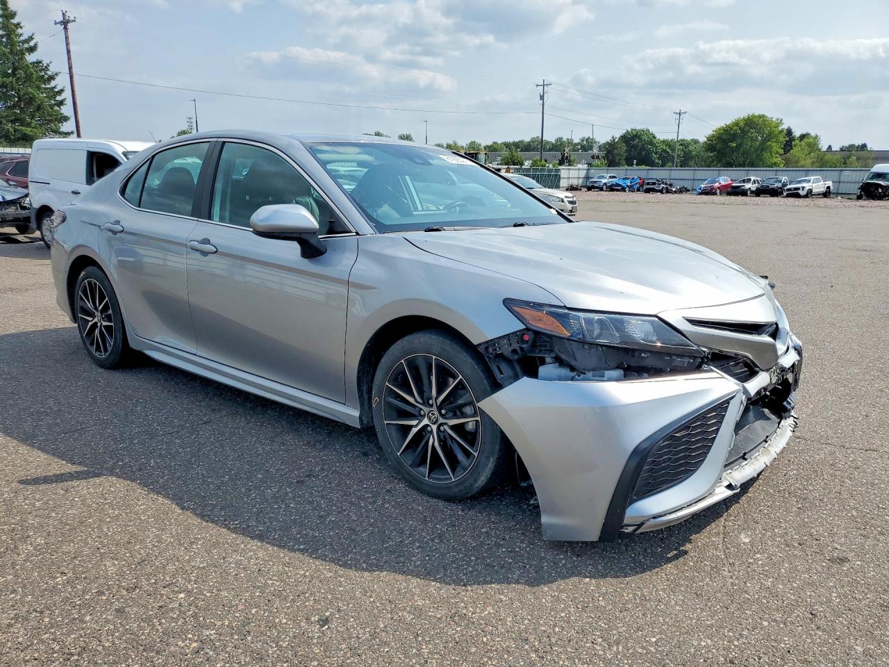 2021 TOYOTA CAMRY SE — снимка 4