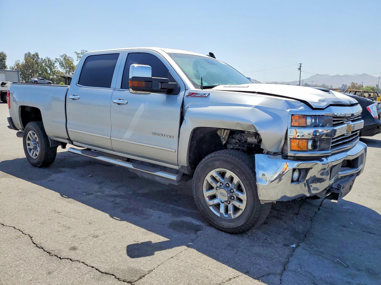 2019 CHEVROLET SILVERADO K2500 HEAVY DUTY LTZ — снимка 4