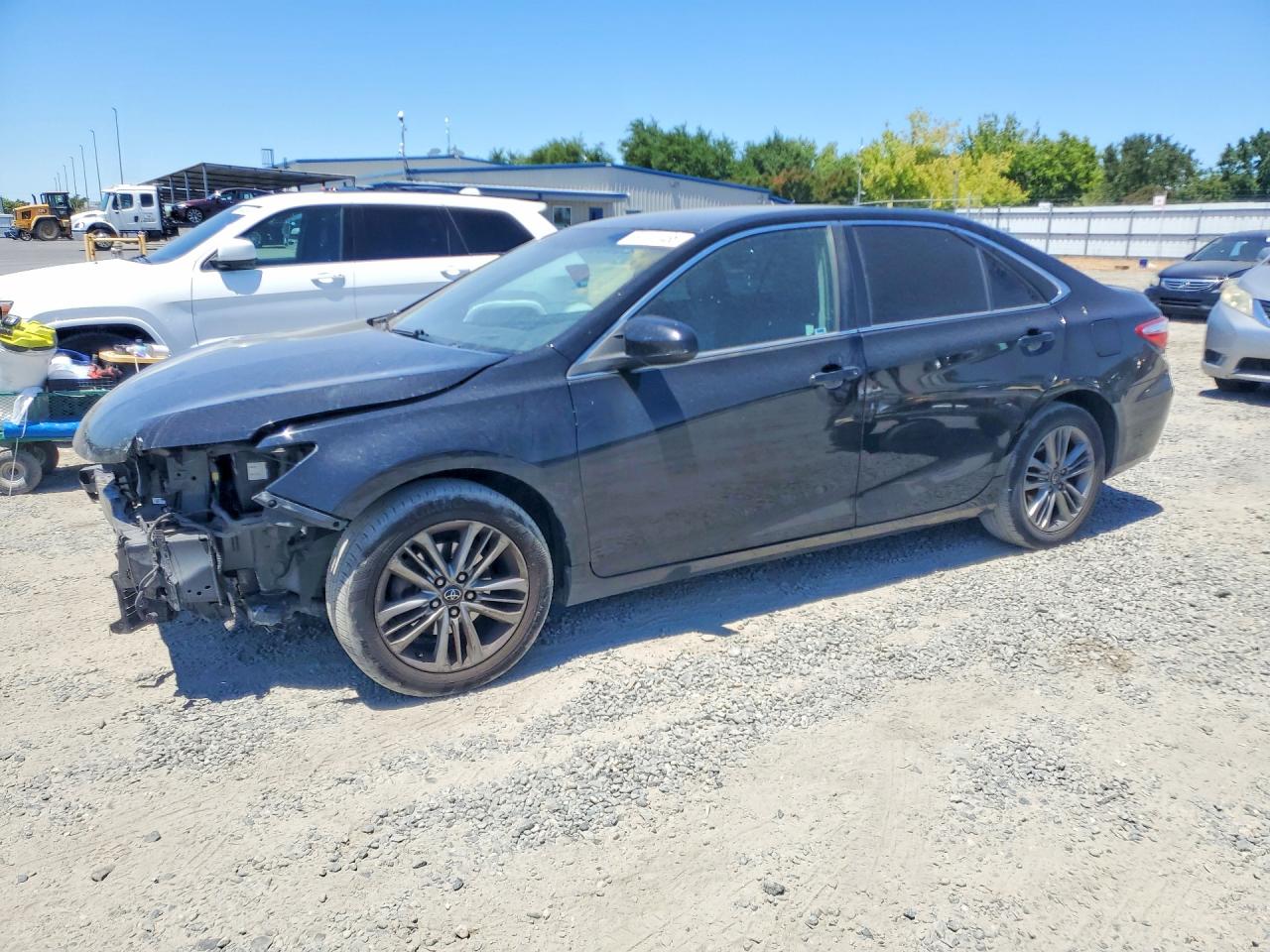 2017 TOYOTA CAMRY SE