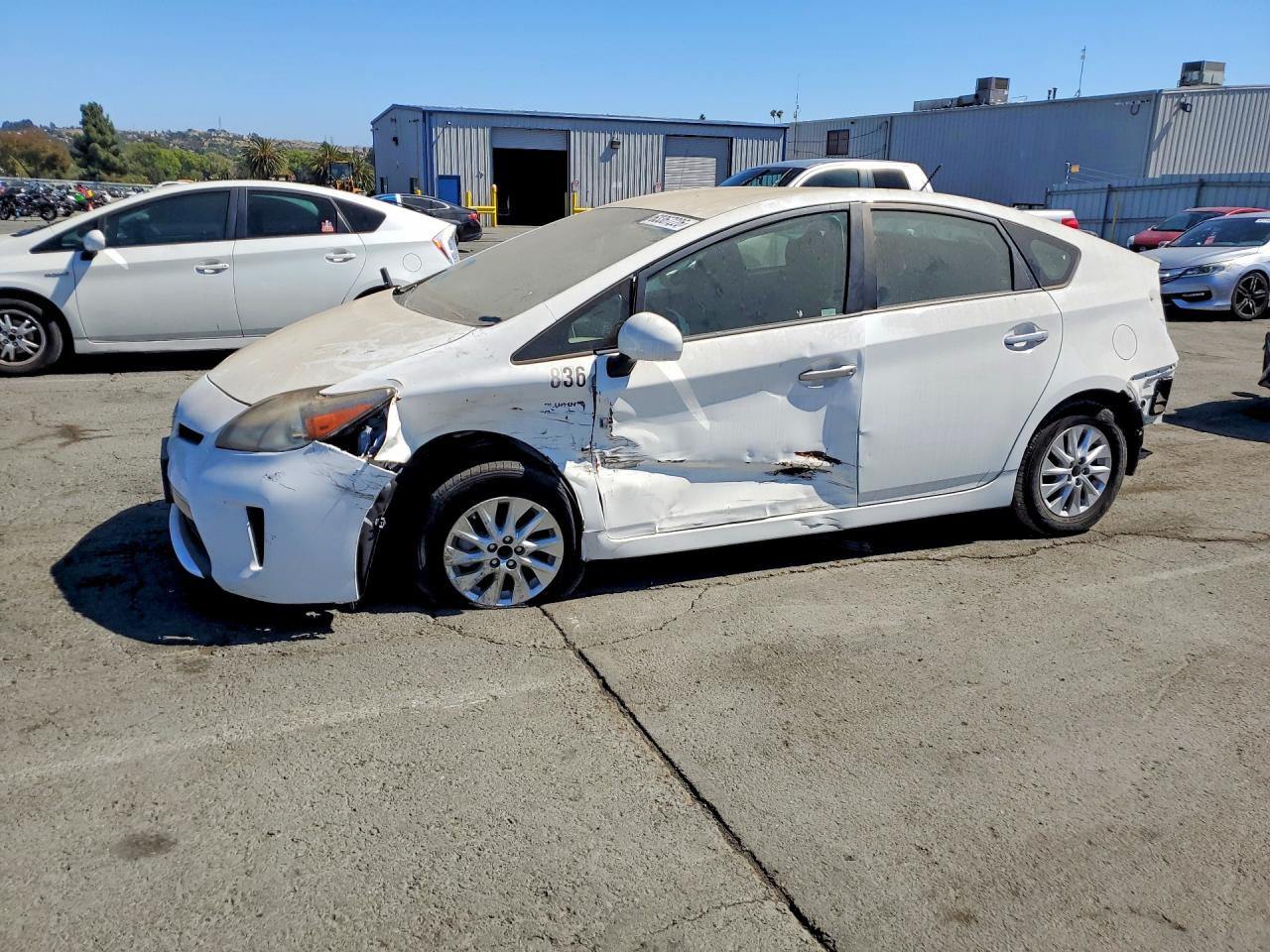 2015 TOYOTA PRIUS PLUG-IN HYBRID BASE